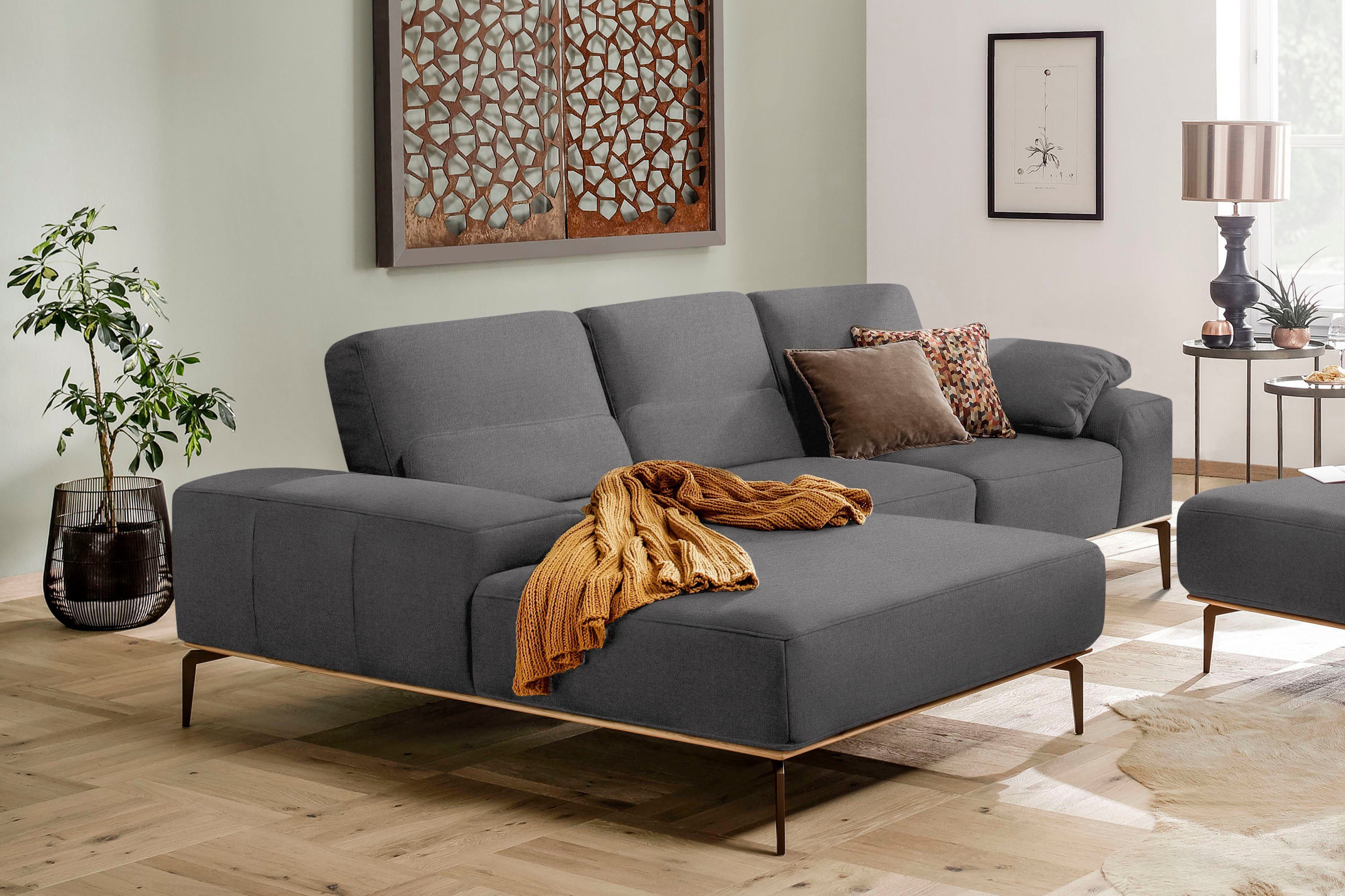 W.SCHILLIG Ecksofa run, mit Holzsockel, Füße in Bronze pulverbeschichtet, Breite 279 cm