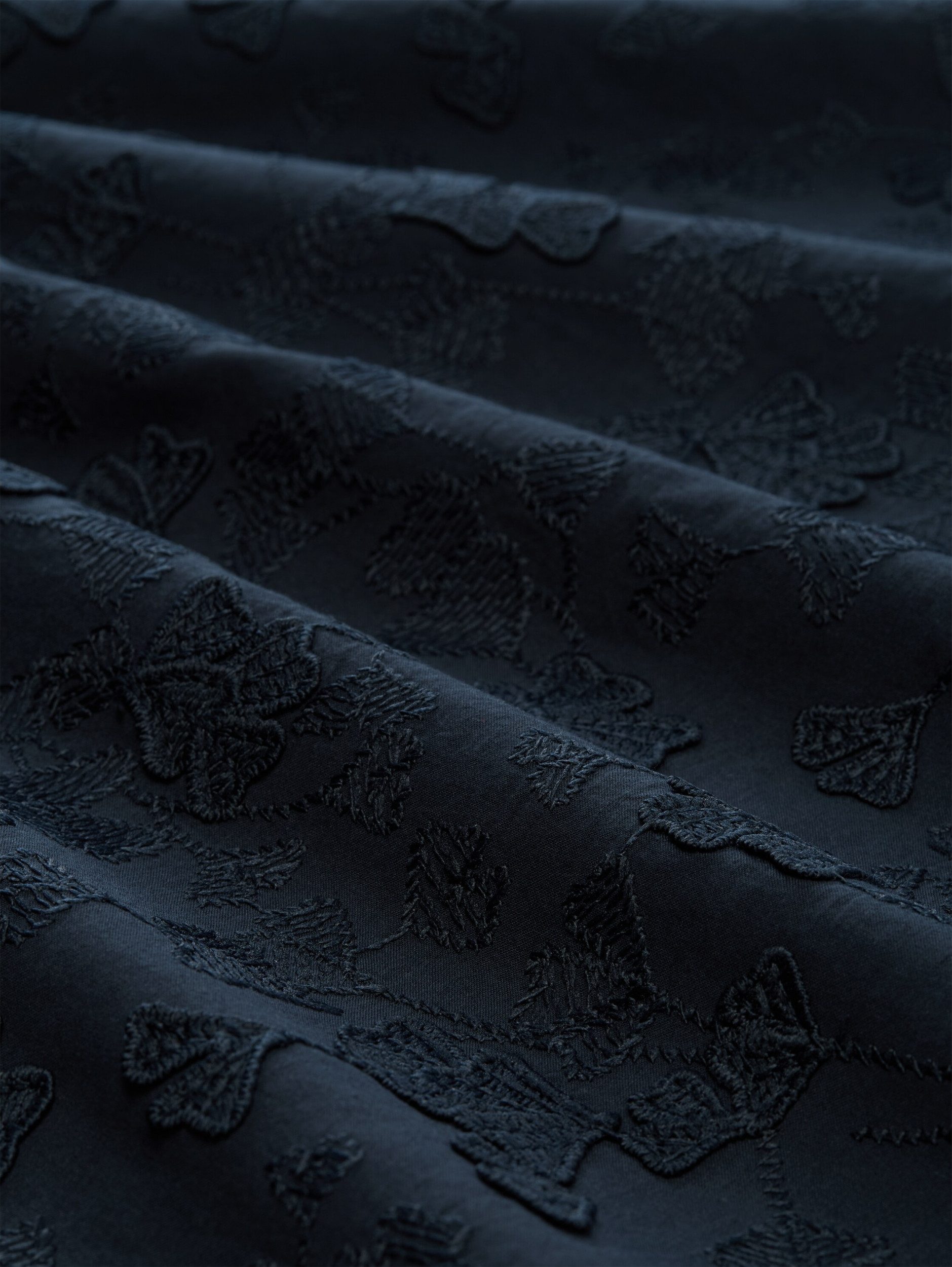 TOM TAILOR Midikleid Kleid mit Jacquard-Stickerei - Casual Fit