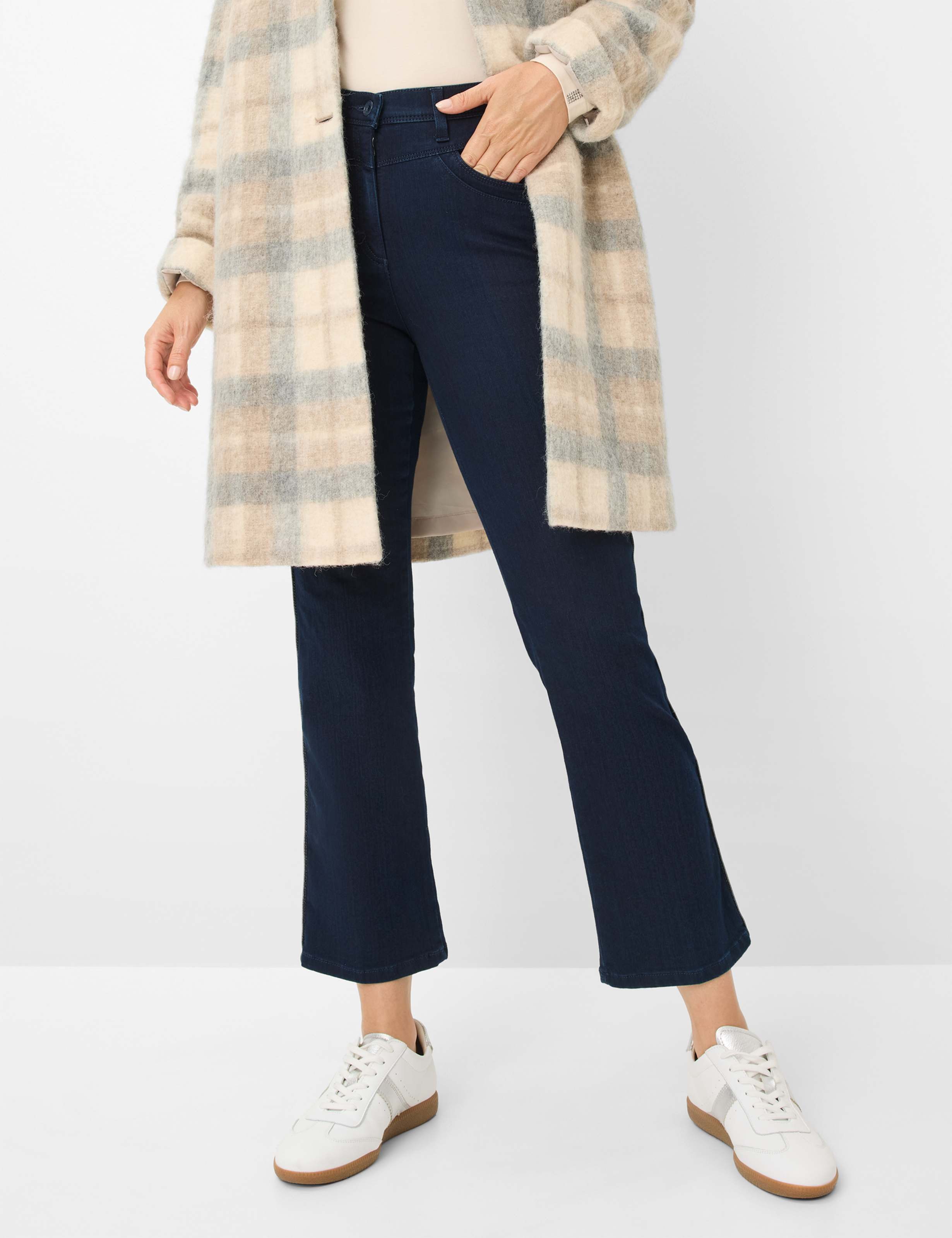 RAPHAELA by BRAX 5-Pocket-Jeans Style LAURA günstig online kaufen