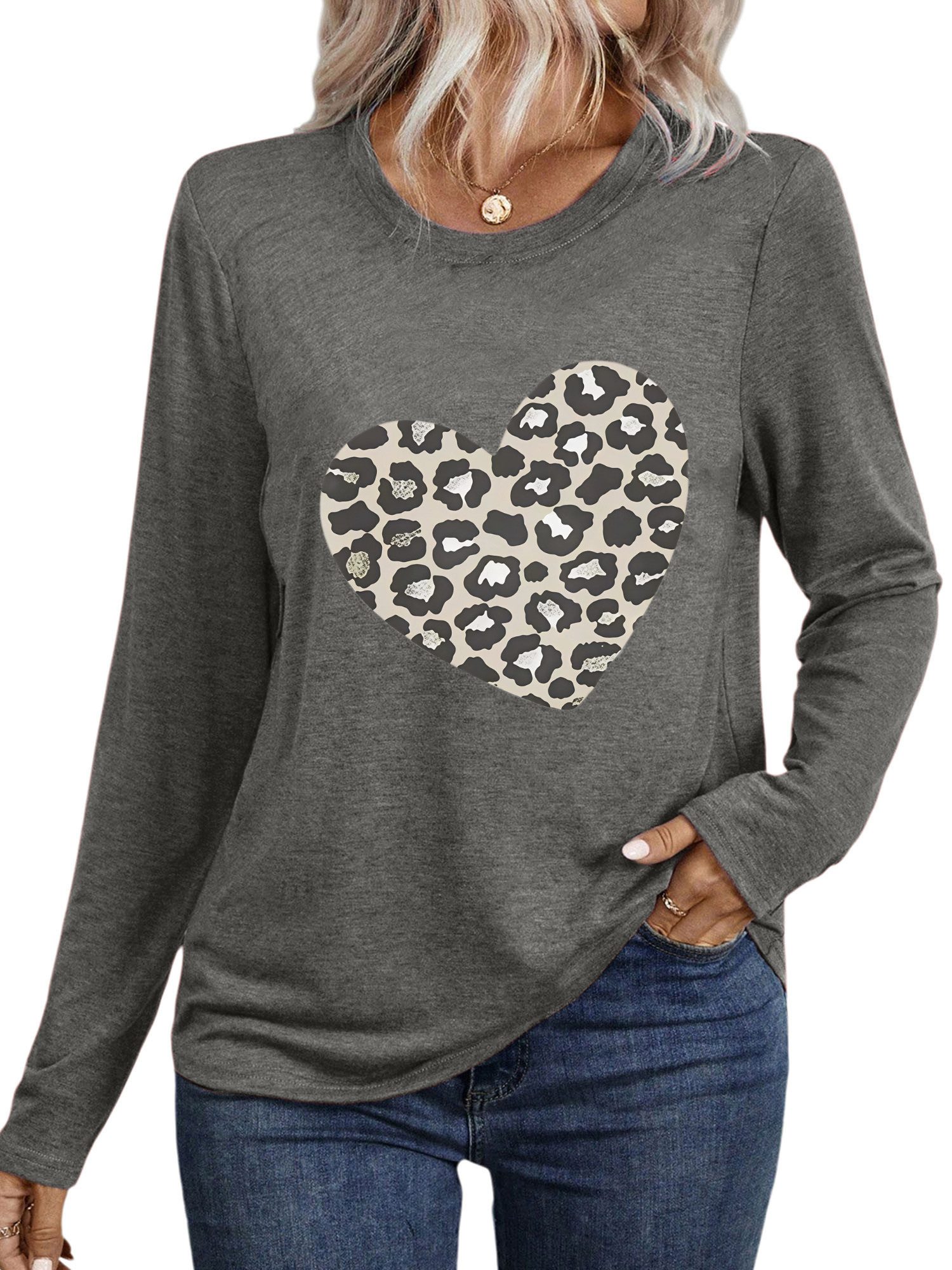 PYLIKE Print-Shirt Damen Casual Langarm mit Herz mit Leopardenmuster Druck Rundhalsshirt Geeignet für den täglichen Gebrauch im Büro und zu Hause – Bild 2 von 5