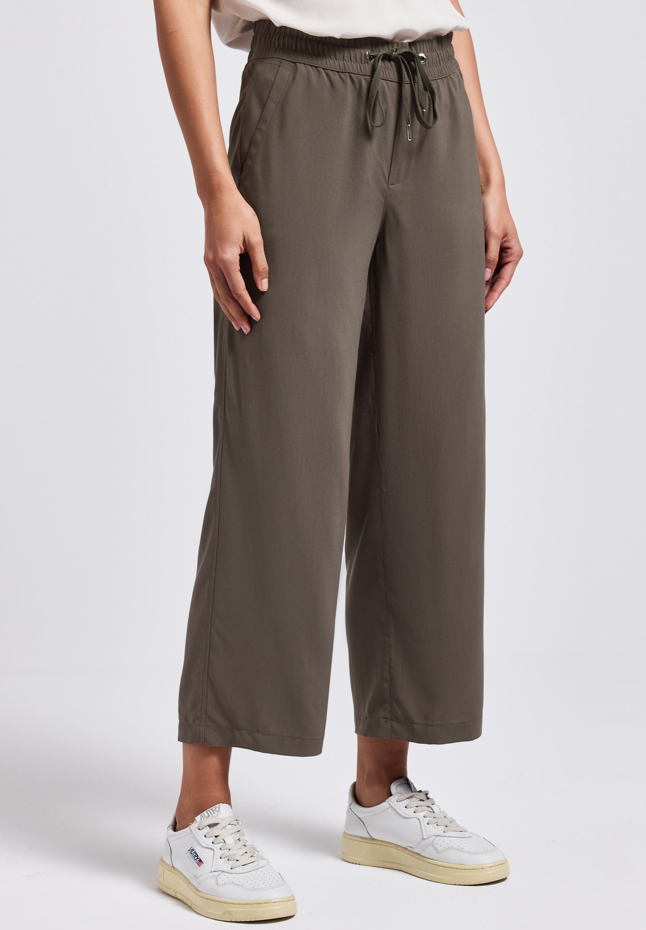 STREET ONE Stoffhose Style Emee Sommerhose mit elastischem Bund mit Tunnelz günstig online kaufen