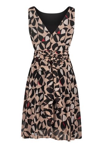 Betty&Co Šifoninė suknelė Betty & Co Moterims suknelė Šifoninė suknelė be rankovės forma