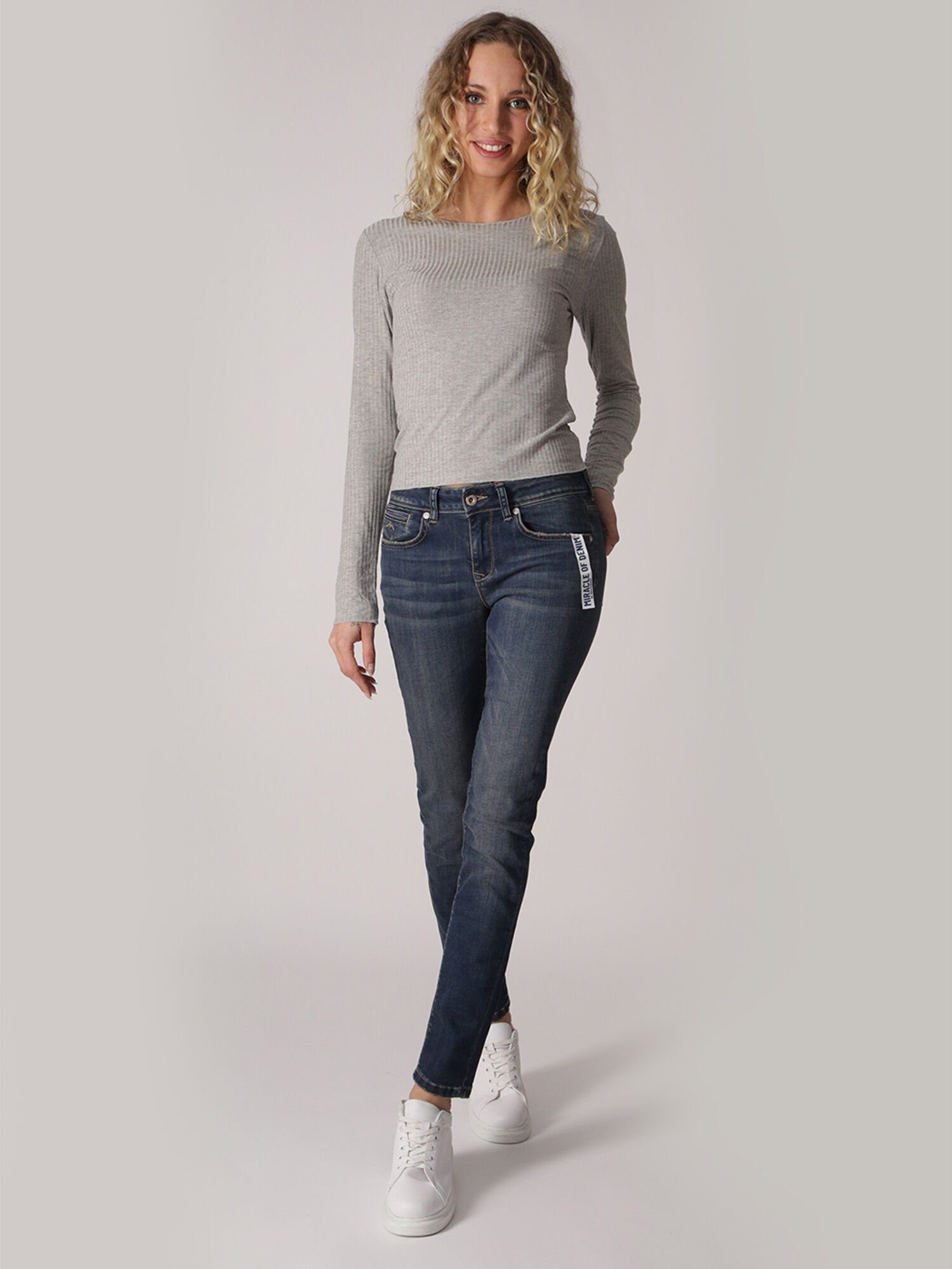 Miracle of Denim Slim-fit-Jeans Monika im Destroyed-Look