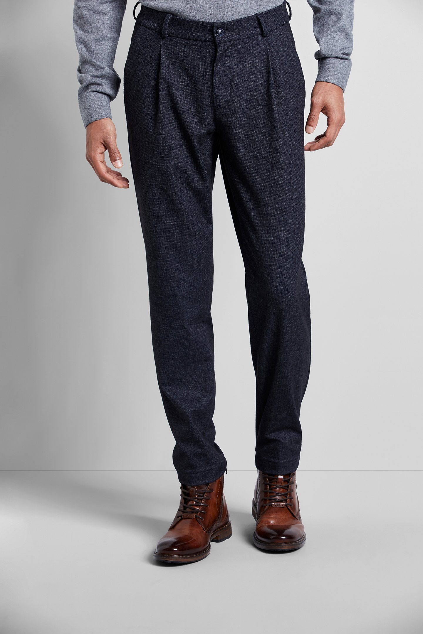 weichem marine Griff Bundfaltenhose mit bugatti