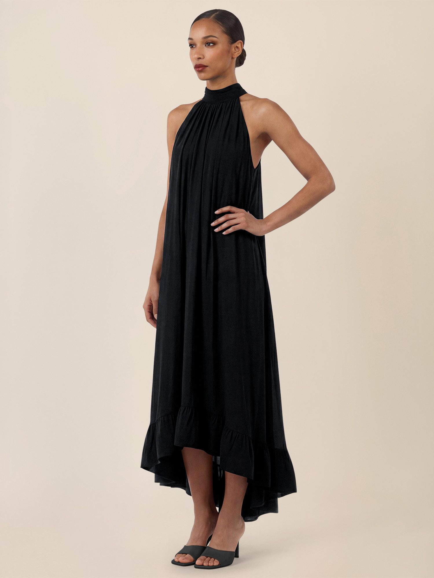 Apart Chiffonkleid mit Volantsaum