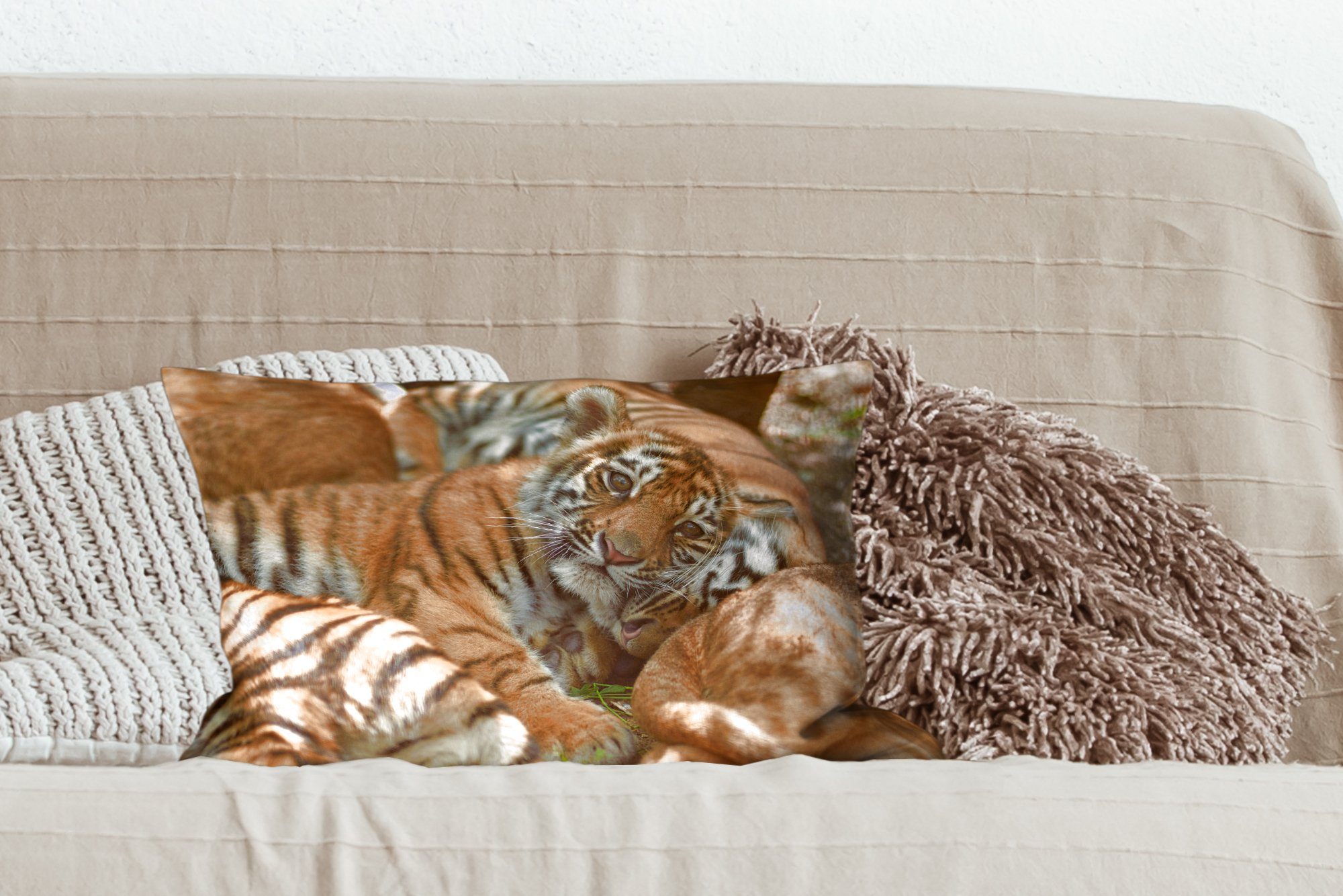 Schlafzimmer Dekoration, Dekokissen - - Zierkissen, mit Wohzimmer Dekokissen Junglöwe Tiger Füllung, MuchoWow Sonne,