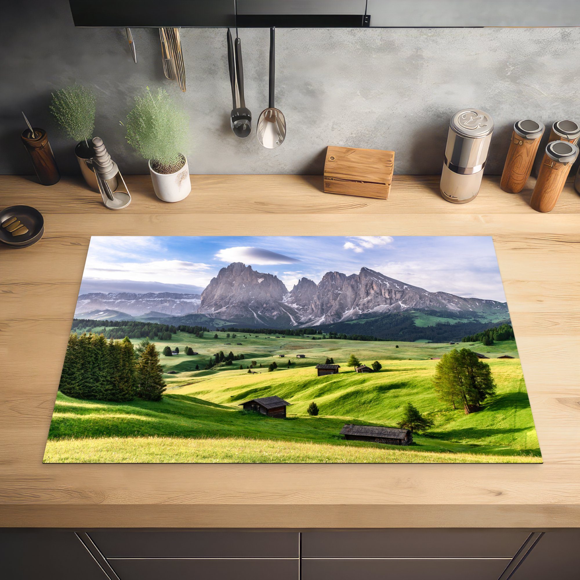 MuchoWow Herdblende-/Abdeckplatte Die 81x52 im küche, die Induktionskochfeld Frühling, cm, Ceranfeldabdeckung (1 Schutz italienischen für Dolomiten Vinyl, tlg)