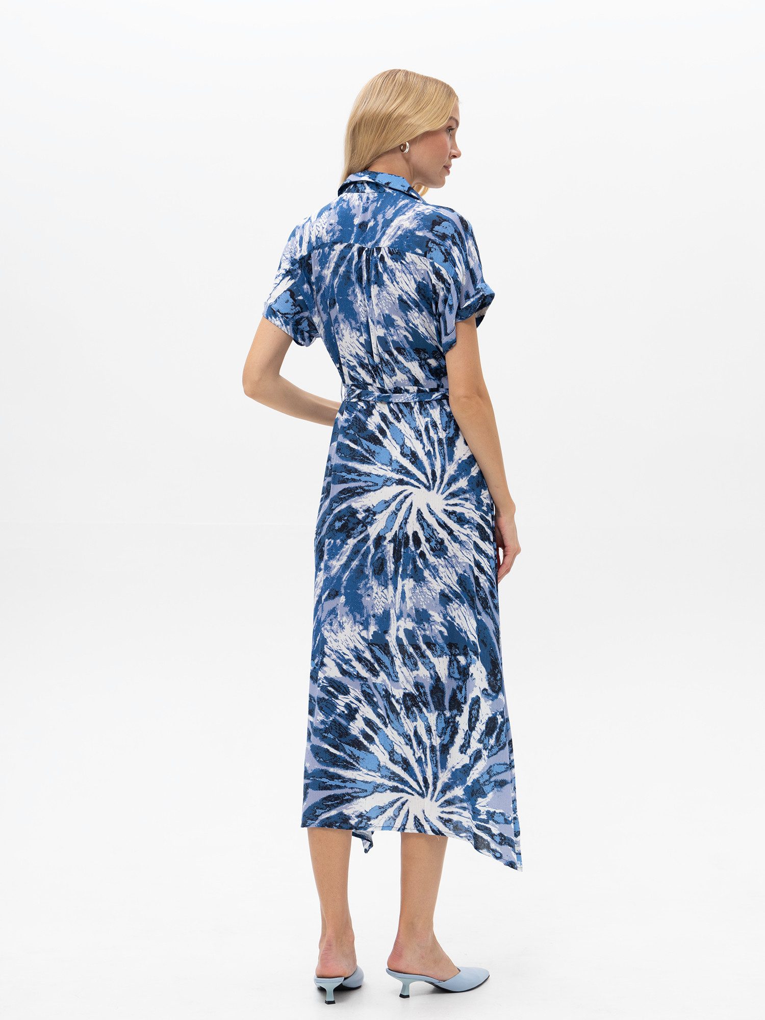 Passioni Hemdblusenkleid mit abstraktem Print Hemdblusenkleid mit kurzen Ärmeln und abstraktem Print
