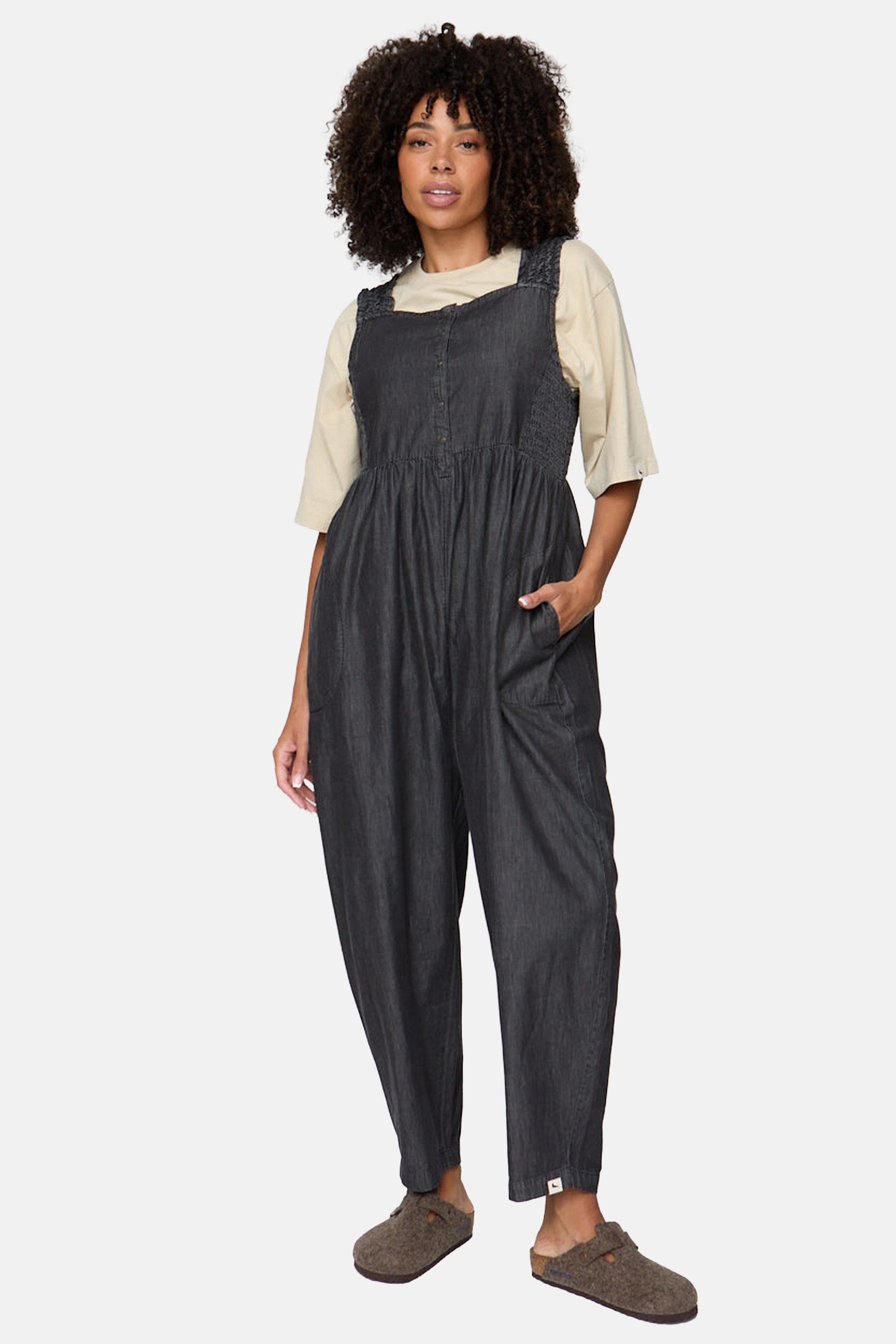 Turtledove London Jumpsuit Alice Denim Smocking Strap Jumpsuit Damen günstig online kaufen
