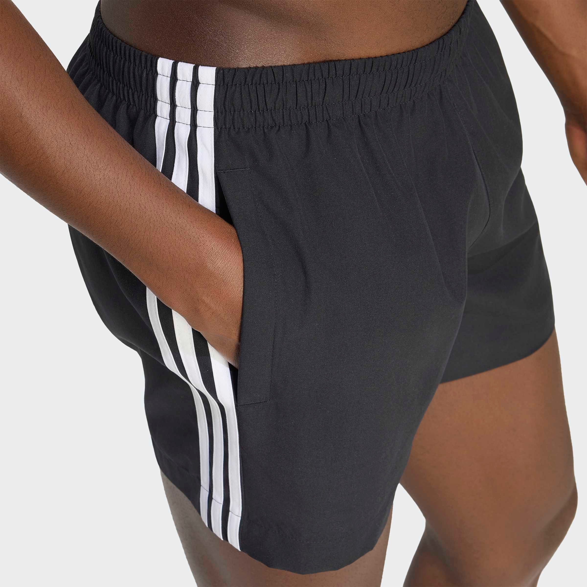adidas Originals Shorts 3S SWM SHO für Erwachsene, mit normal-weiter Passform, aus Polyester