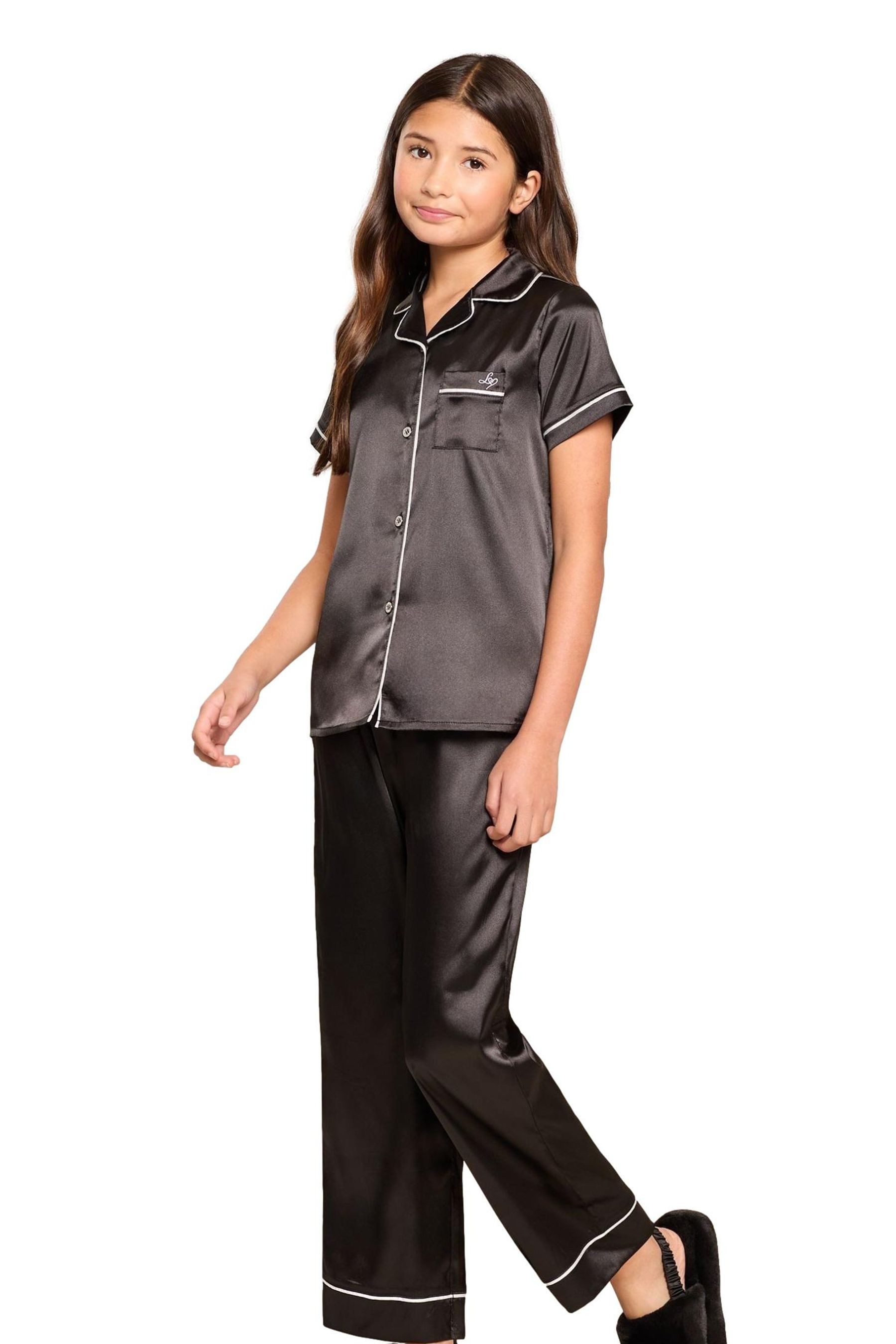 Pyjama Lipsy Schlafanzug mit Satinhemd und langer Hose