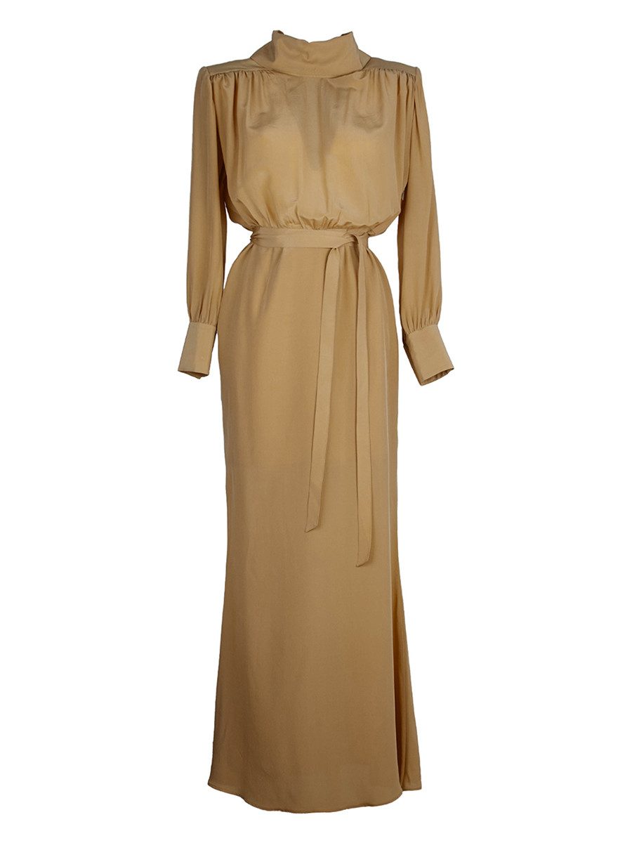 RUA & RUA Cocktailkleid Seidenkleid Maxikleid aus Crepe de Chine mit hohem Kragen Bodentiefe Длина für eine fließende, feminine Silhouette