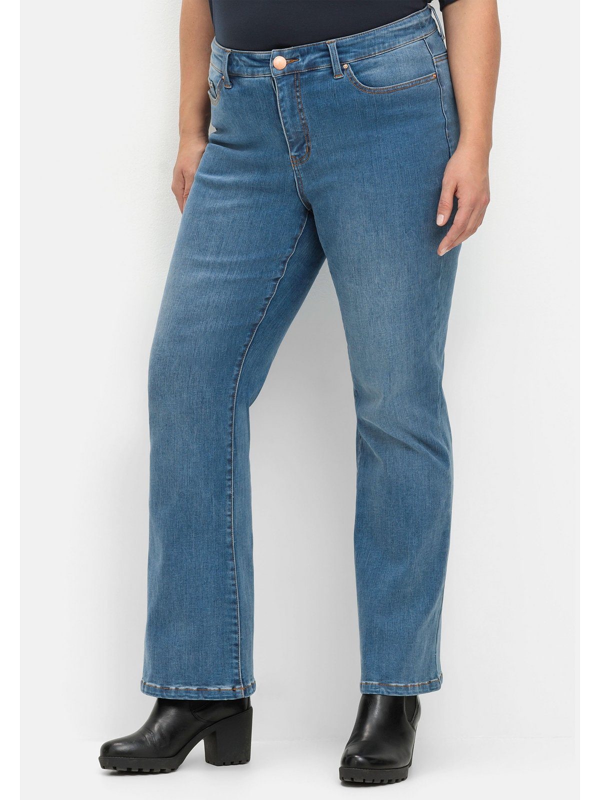 Sheego Bootcut-Jeans Große Größen mit Bodyforming-Effekt