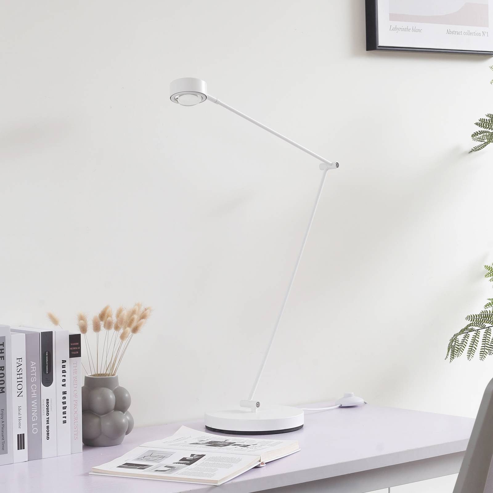 Lindby Stehlampe Jyla, Metall, Weiß IP20, 1 x 11 W LED