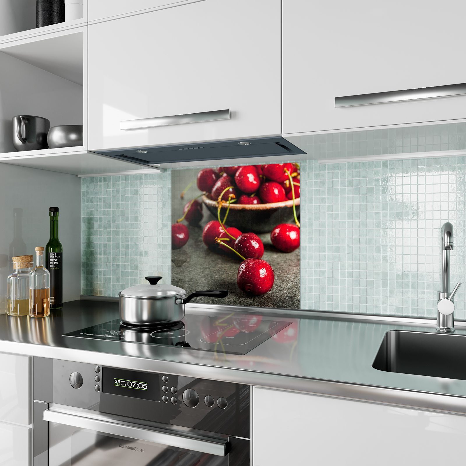 Motiv Küchenrückwand mit Glas Kirschen im Primedeco Küchenrückwand Töpfchen Spritzschutz