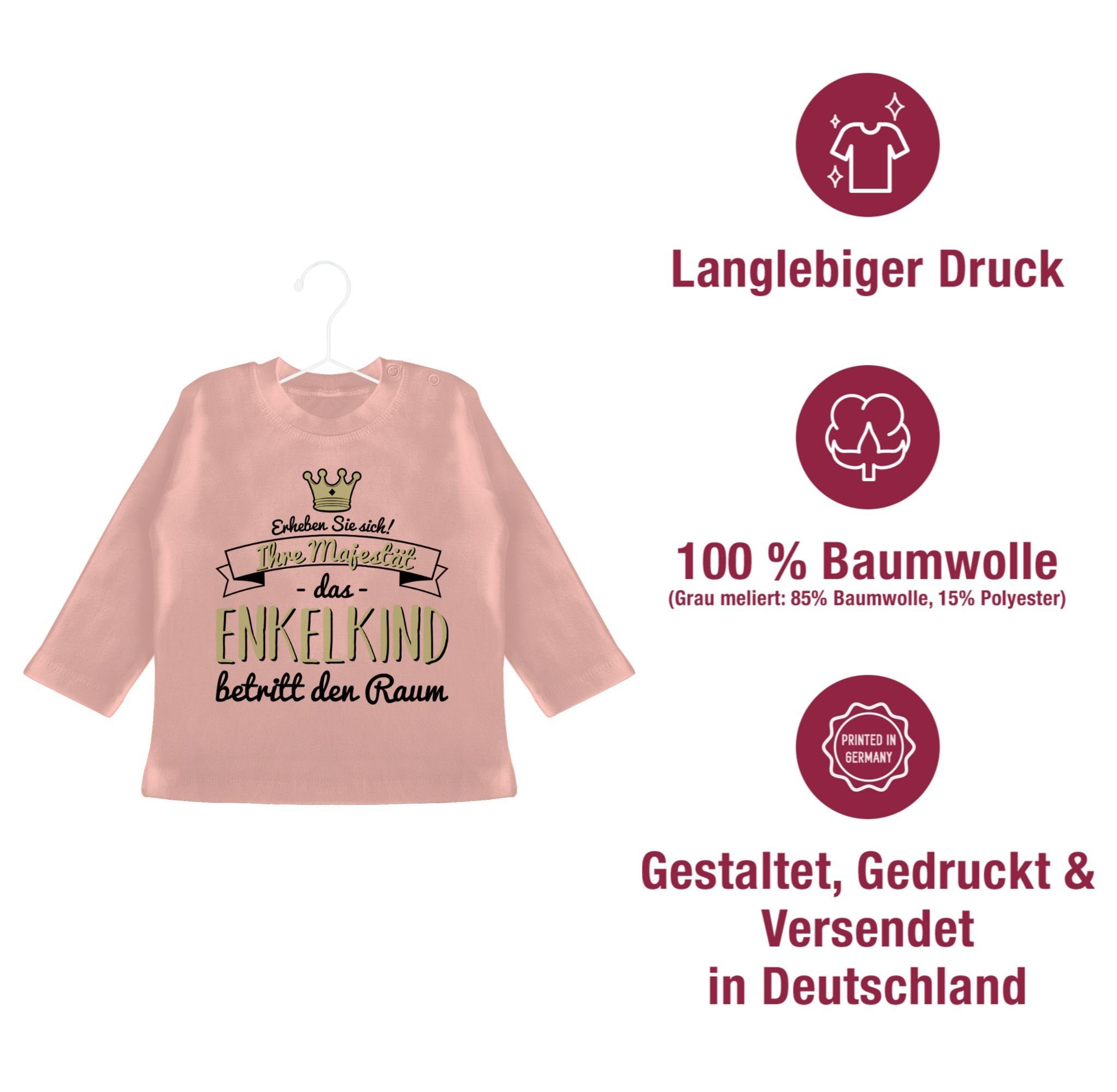 Sprüche Babyrosa betritt Enkelkind den Baby T-Shirt 2 Ihre Raum Majestät das Shirtracer