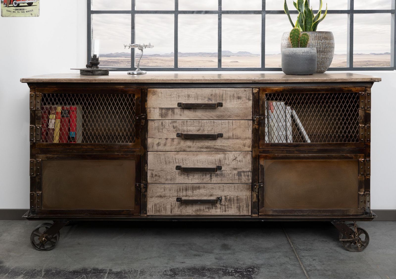Massivmoebel24 Sideboard HEAVY INDUSTRY (Massivholz), Sideboard Mango 153x40x80 braun lackiert HEAVY INDUSTRY #253