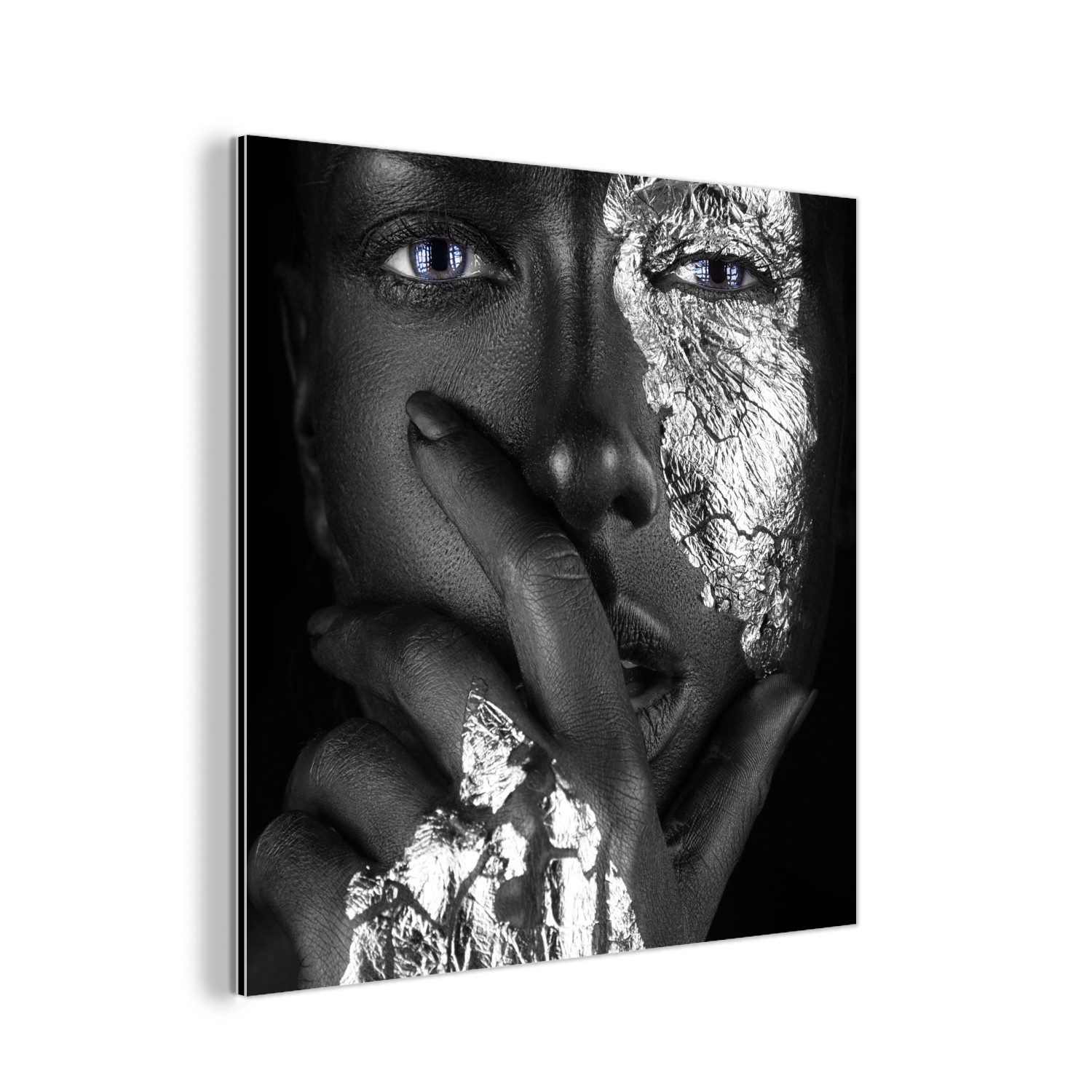 MuchoWow Metallbild Weiblich - Silber - Schwarz - Blau, Inkl. Aufhängung, Alu-Dibond-Druck, Wandbild aus Metall, Aluminium deko, 20x20 cm