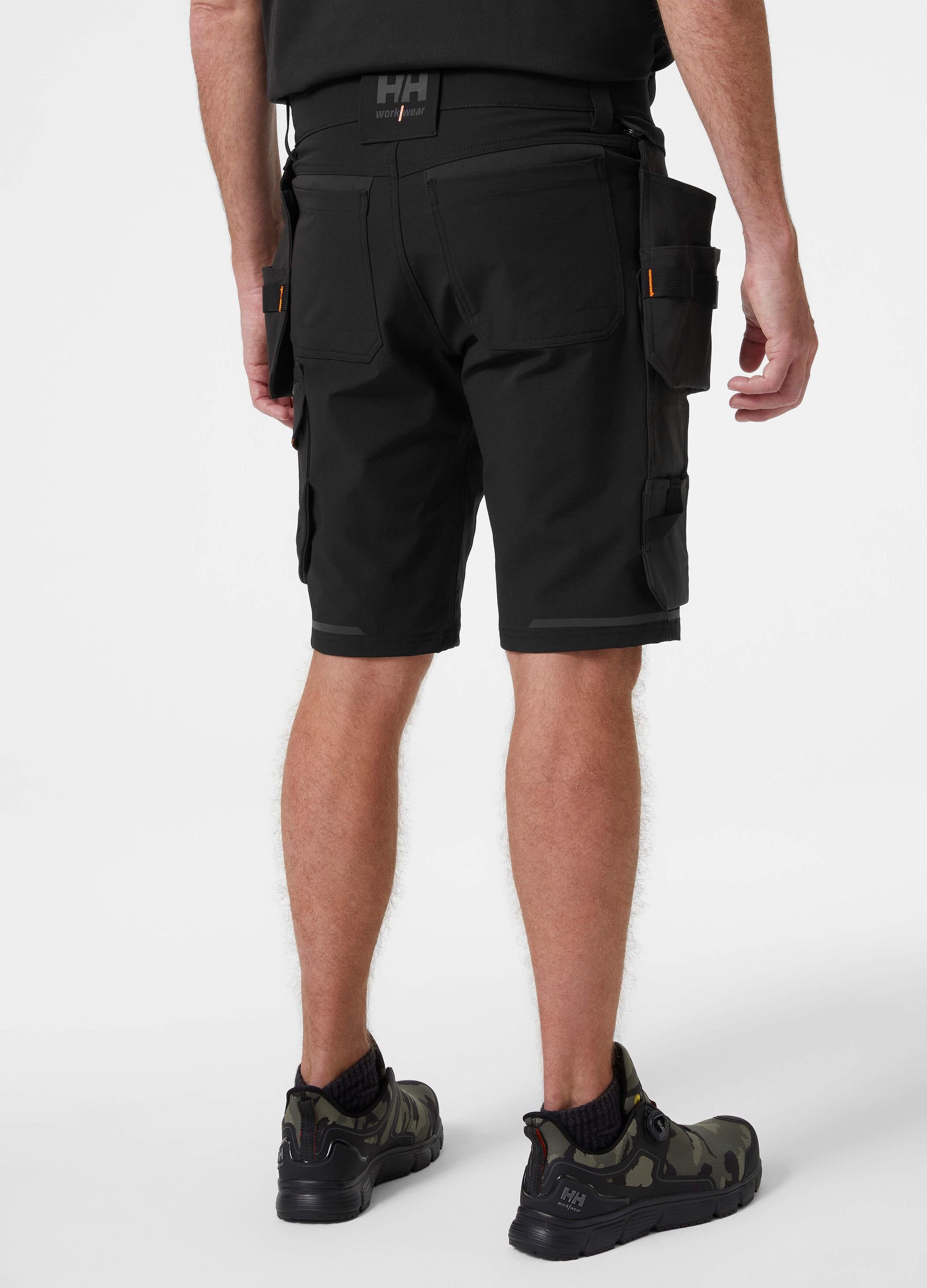 Helly Hansen Arbeitsshorts Shorts (1-tlg) Kensington black Cons