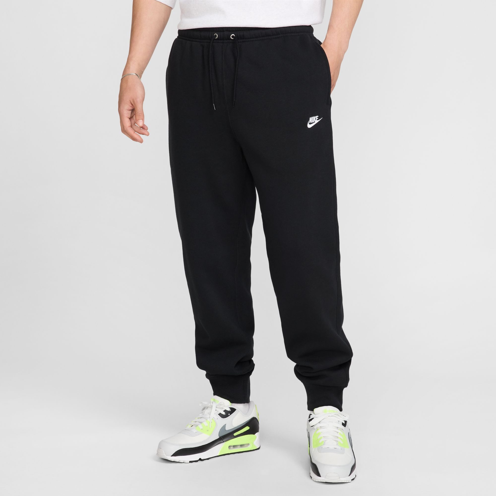 Nike Sportswear Jogginghose CLUB BB JOGGER PERFEKT FÜR JEDEN TAG günstig online kaufen