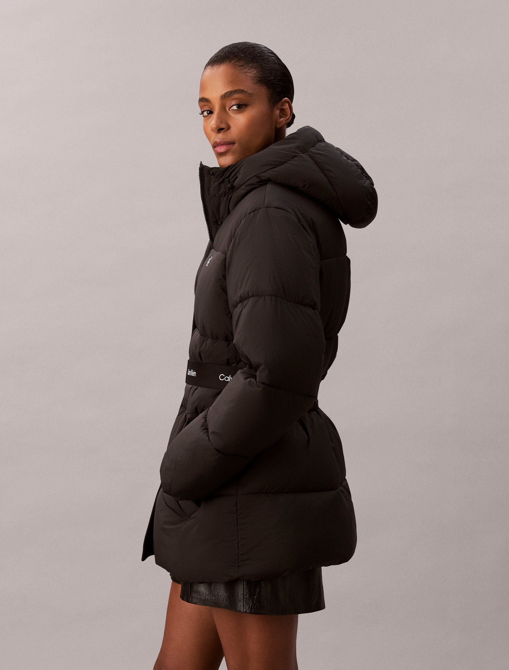 Calvin Klein Jeans Steppjacke BELTED MIDWEIGHT PUFFER Mit Rundhalsausschnitt, regular fit