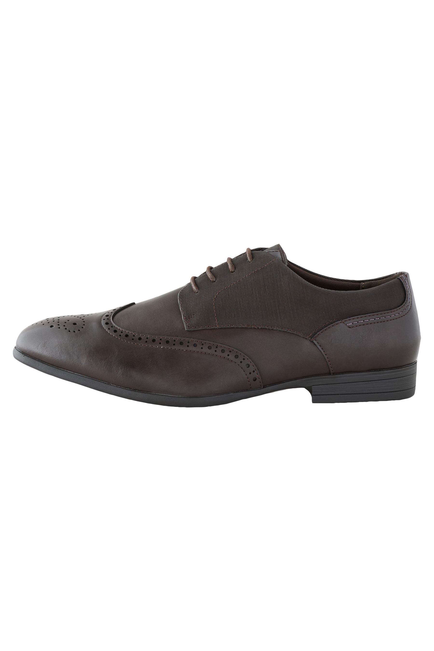 Budapester-Schuhe, weite Passform Budapester