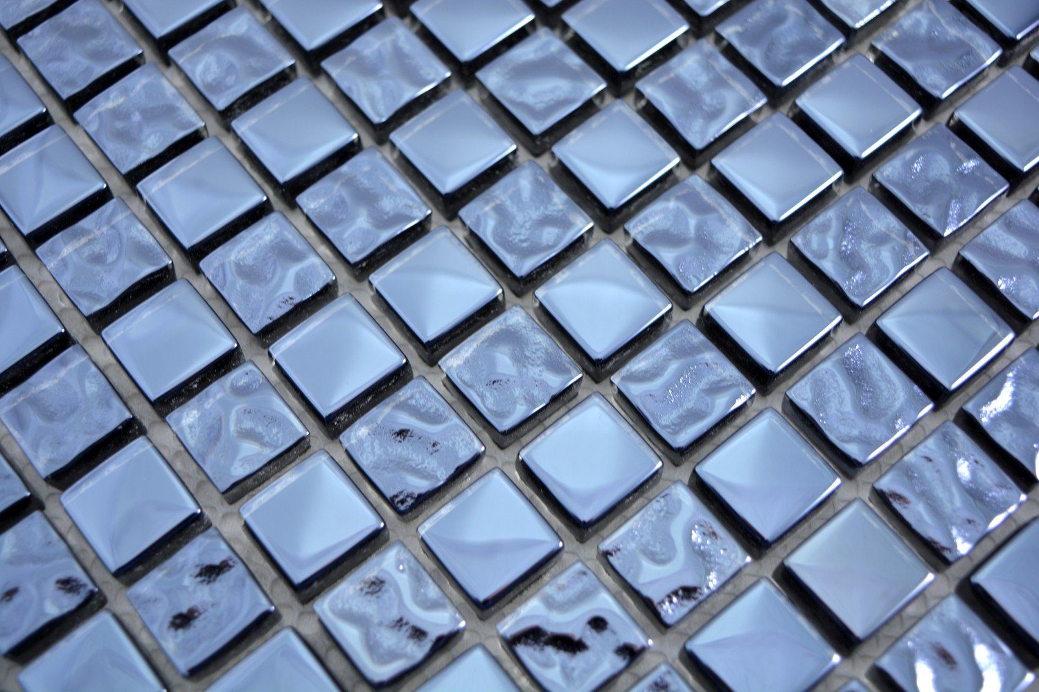 Glasmosaik Mosani Crystal Mosaikfliesen Matten 10 Mosaikfliesen platin glänzend /