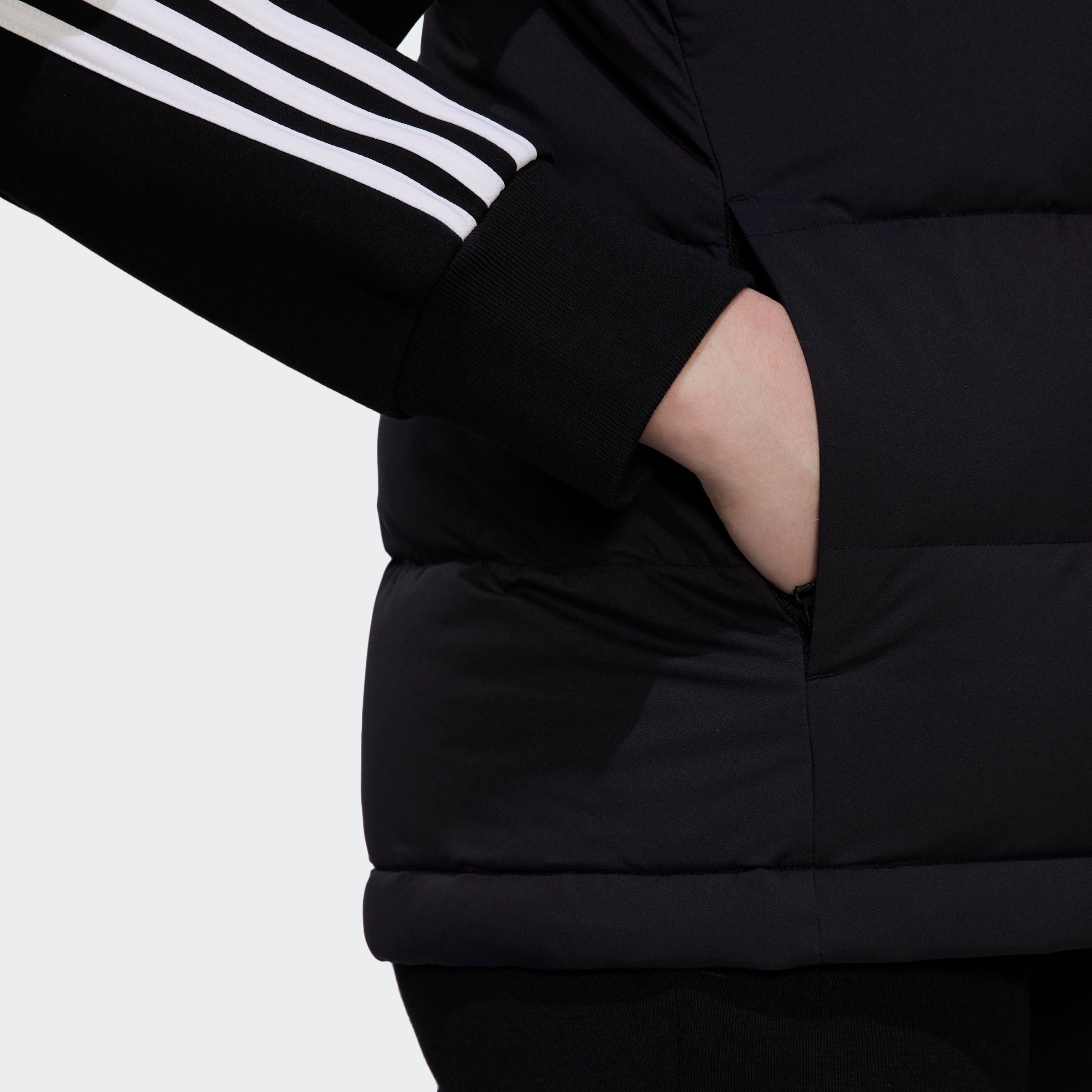 adidas Sportswear HELIONIC schwarz DAUNENWESTE Shirtweste