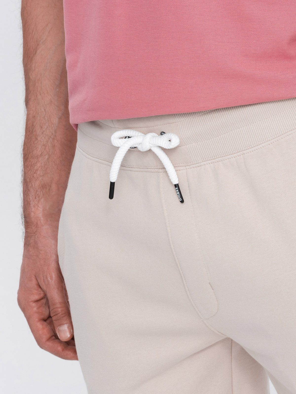 OMBRE Sweatshorts Herrenshorts aus Strick mit Kordelzug in der Taille und Taschen