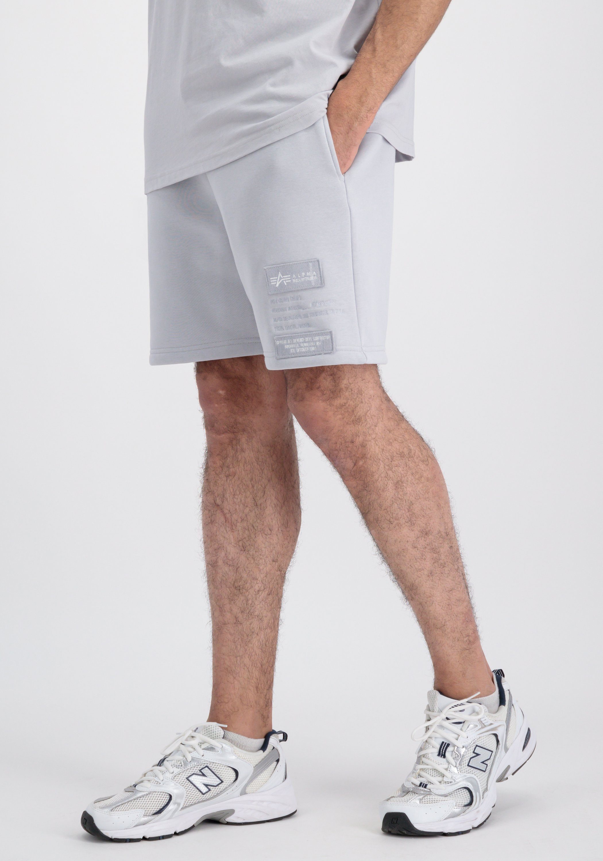 Alpha Industries Sweatshorts Alpha Industries grey Shorts LF Patch - Men Short pastel