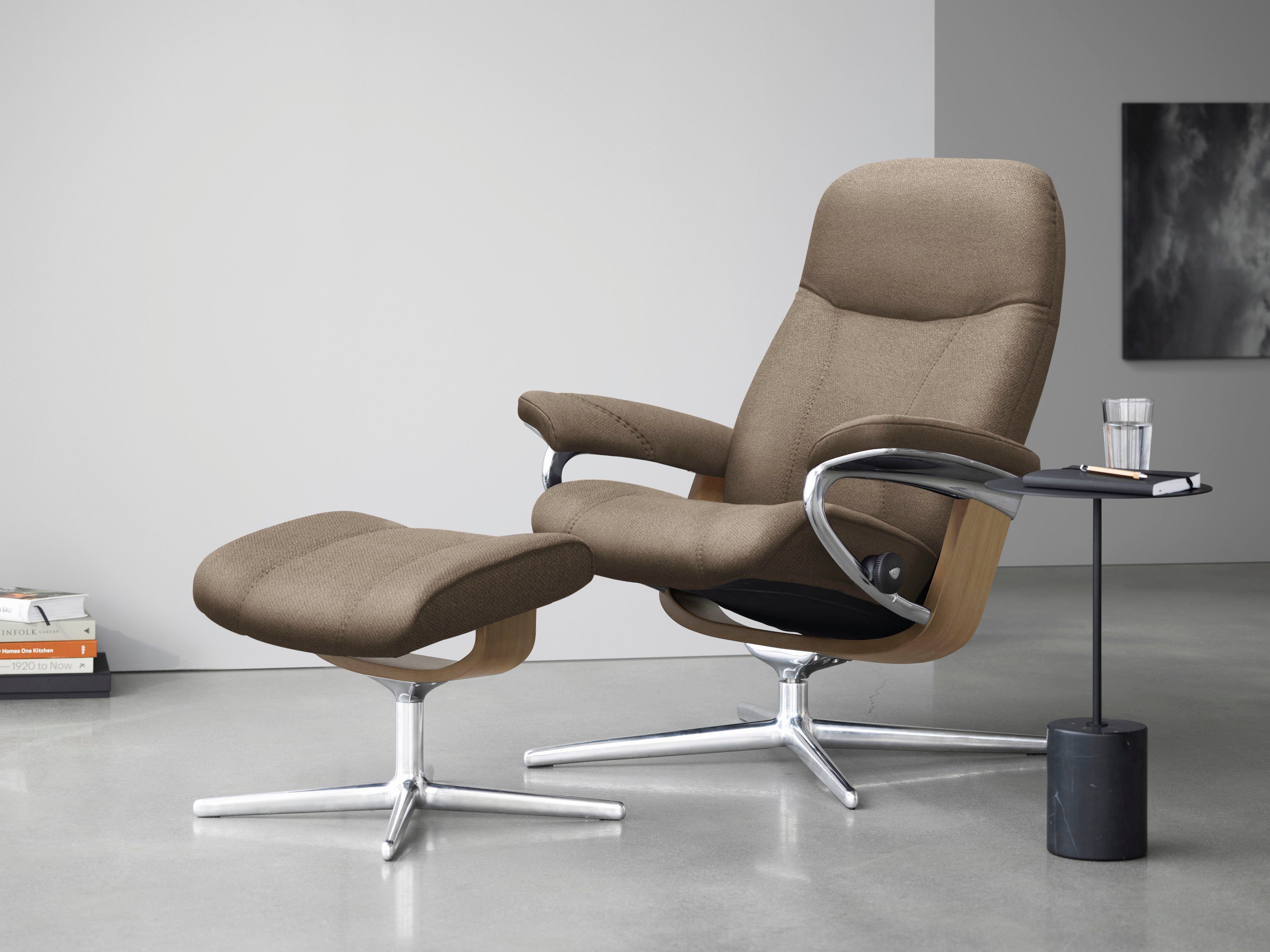 mit Relaxsessel S, mit Consul Hocker, Eiche (Set, Hocker), & Relaxsessel M Stressless® mit Holzakzent Cross L, Größe Base,