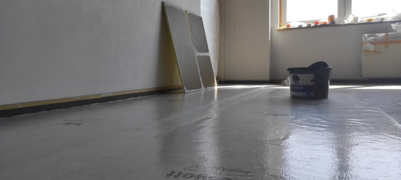 Thumbnail - Scorprotect® Bodenschutzvlies BSV Boden- und Treppenschutzvlies selbsthaftend 1 m x 25 m 160 g/m²