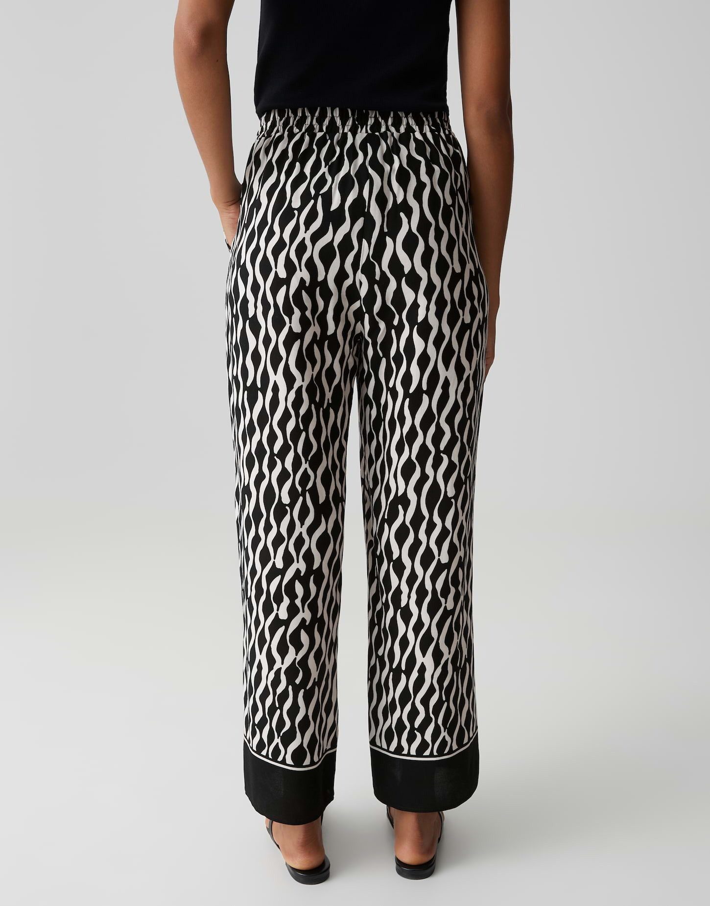 OPUS Culotte MAROU MOTION mit Print Gummibund und Taschen für lässigen Komfort