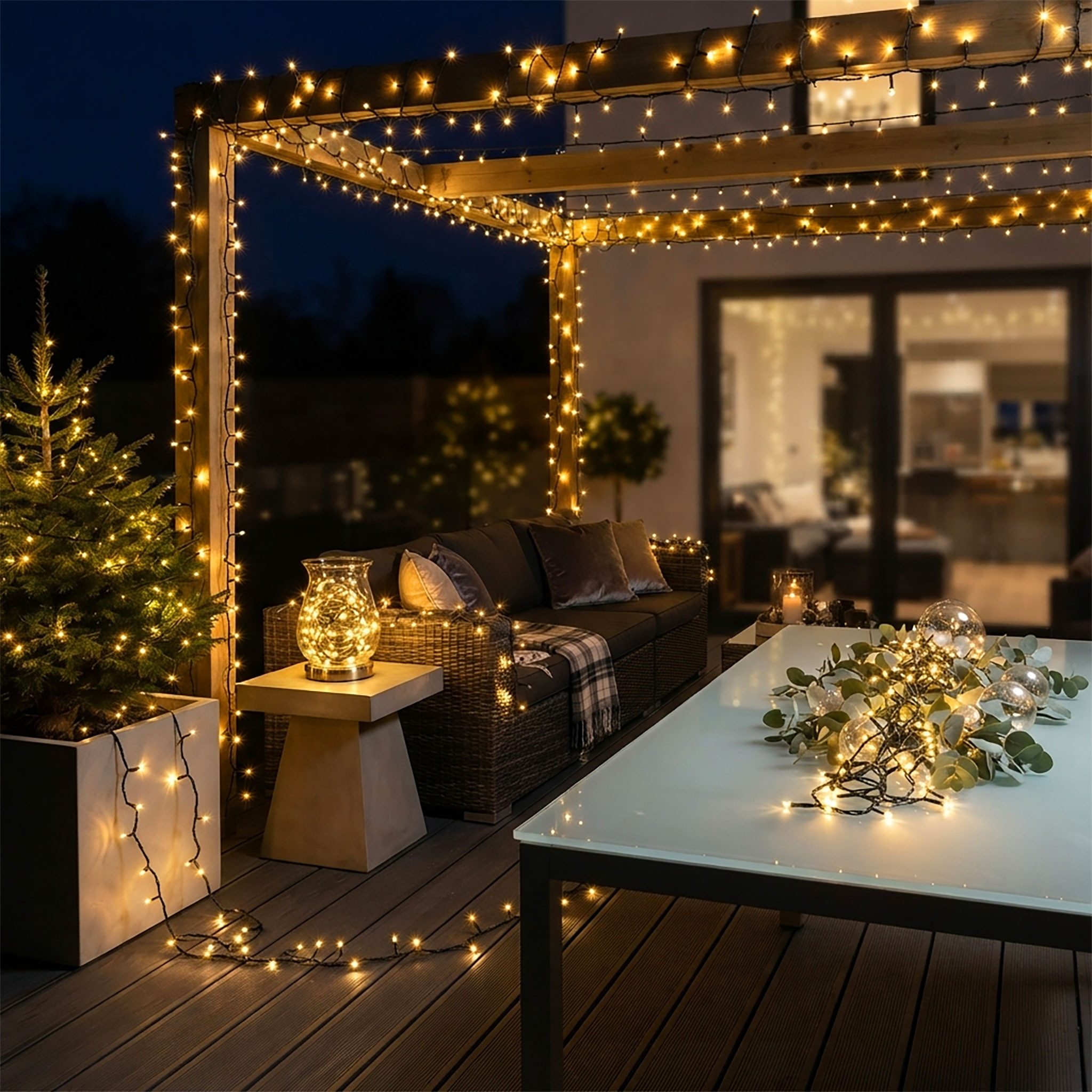 Spetebo LED-Lichterkette LED Weihnachts Außen Lichterkette - 50 m / 500 LED, Garten Deko Beleuchtung - warm weiß – Bild 3 von 5