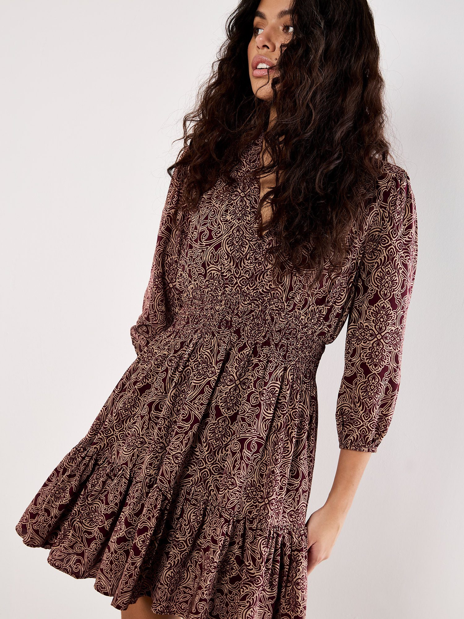 Apricot Druckkleid Minikleid, mit Rüschen günstig online kaufen