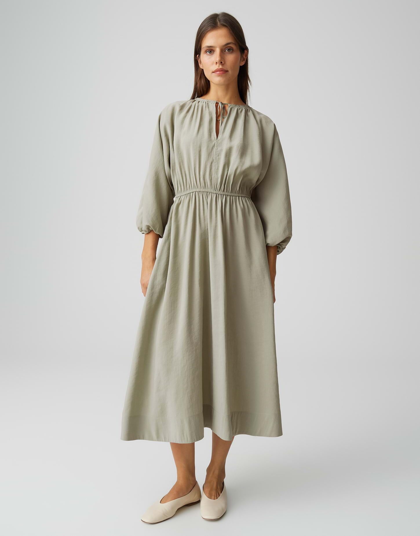 OPUS Midikleid Worty aus Webware mit dezente Struktur elastisches Gummi am Ärmelsaum, Nahttaschen in der Seite, weich fließe