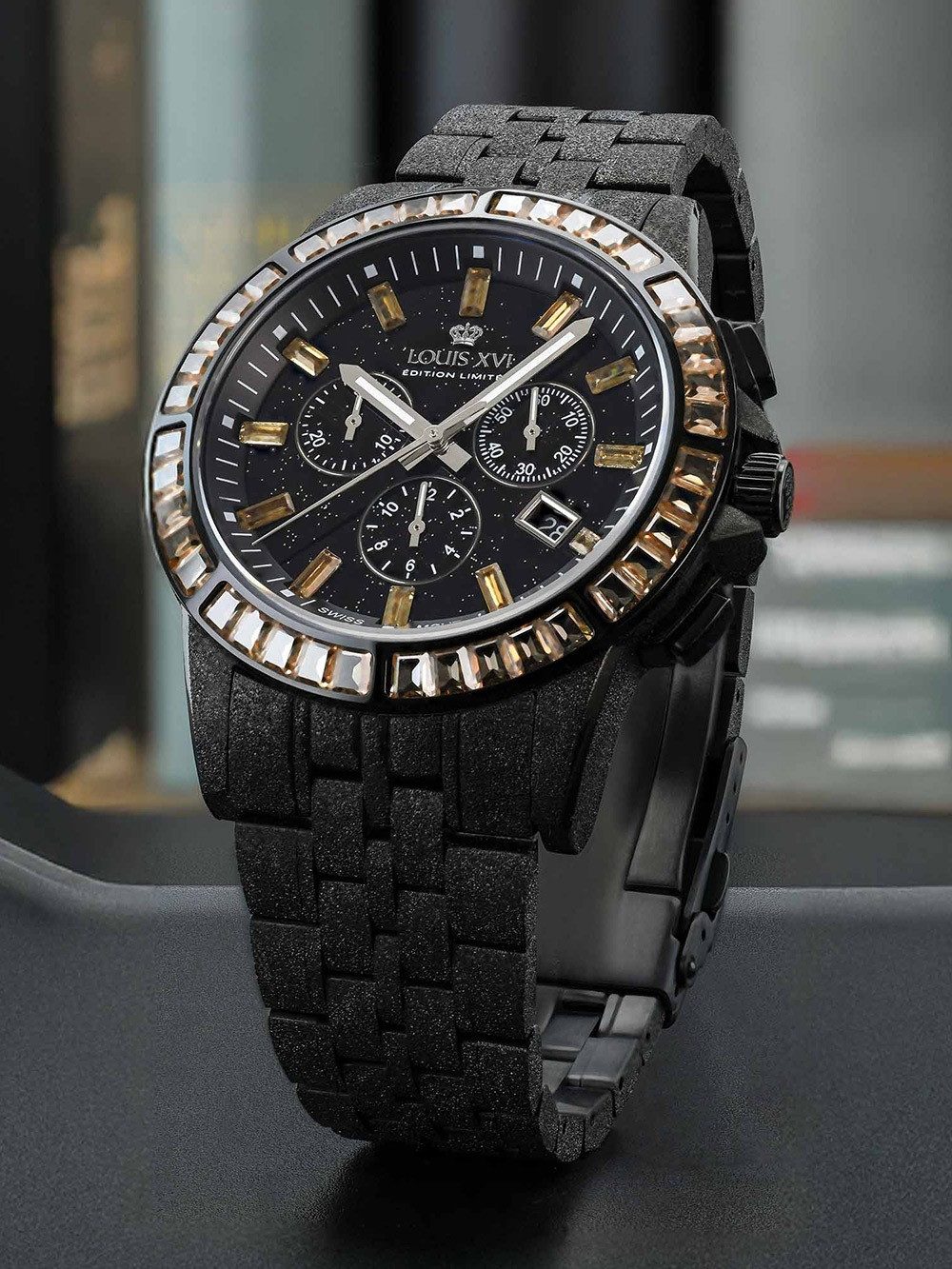 LOUIS XVI Quarzuhr Louis XVI LXVI1183 Herrenuhr Majesté Frosted Iced Out Chronograph 43m Louis XVI LXVI1183 Herrenuhr Majesté Frosted Iced Out Chronograph 43mm 10ATM