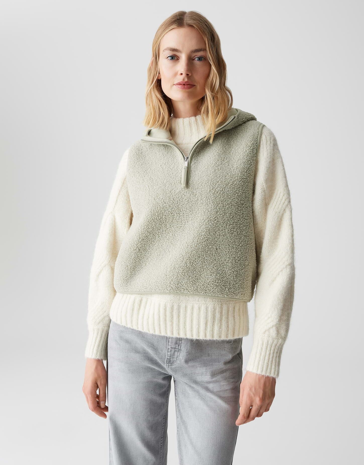 OPUS Cape AKAPU flauschig aus Teddyfell one size, flauschiger Griff günstig online kaufen