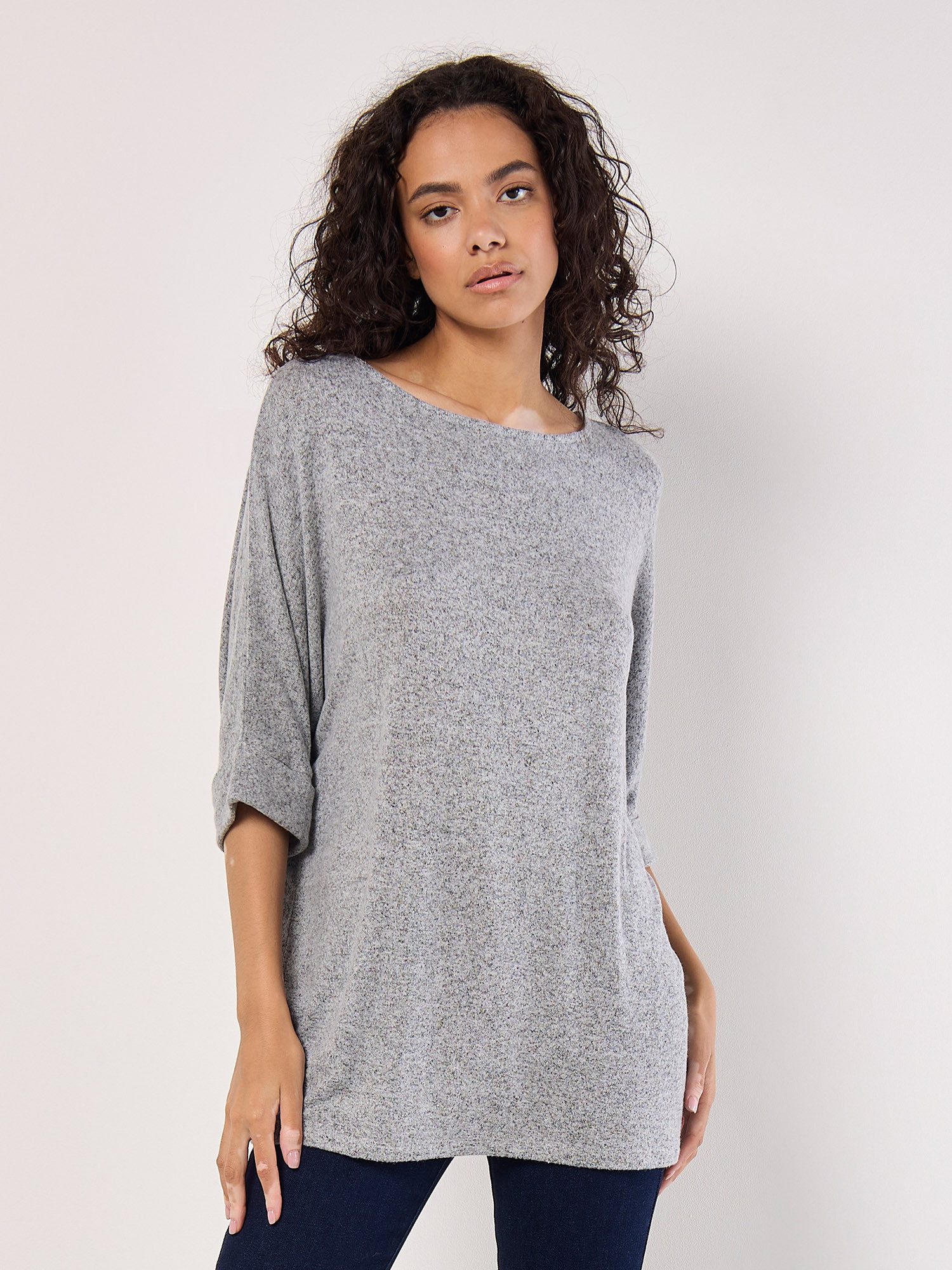 Apricot Rundhalsshirt Longshirt (1-tlg) mit Fledermausärmeln