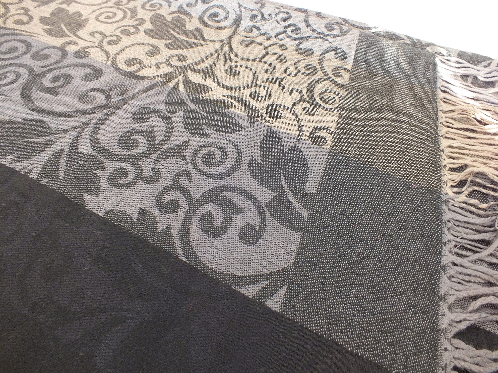 chic4home Schal Dreamy Flair, (1-St. 1-teilig), Damen Schal Stola eleganter Longschal florale Motive