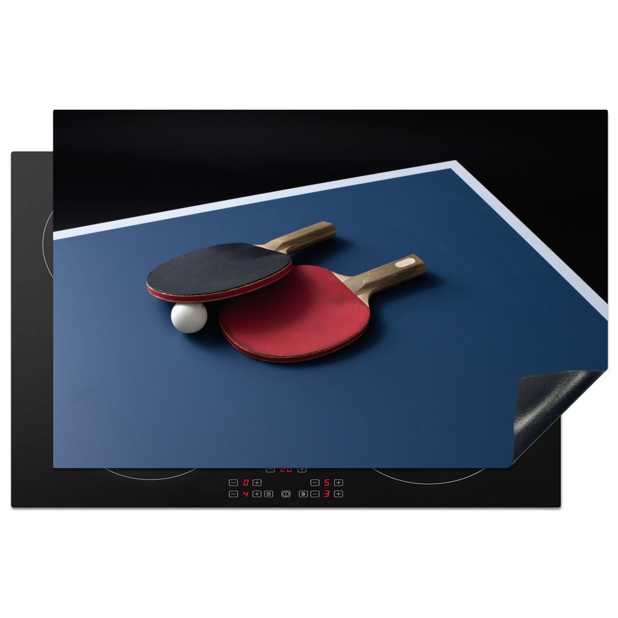 MuchoWow Herdblende-/Abdeckplatte Tischtennisschläger und ein Ball auf einem Tisch, Vinyl, (1 tlg), 81x52 cm, Induktionskochfeld Schutz für die küche, Ceranfeldabdeckung