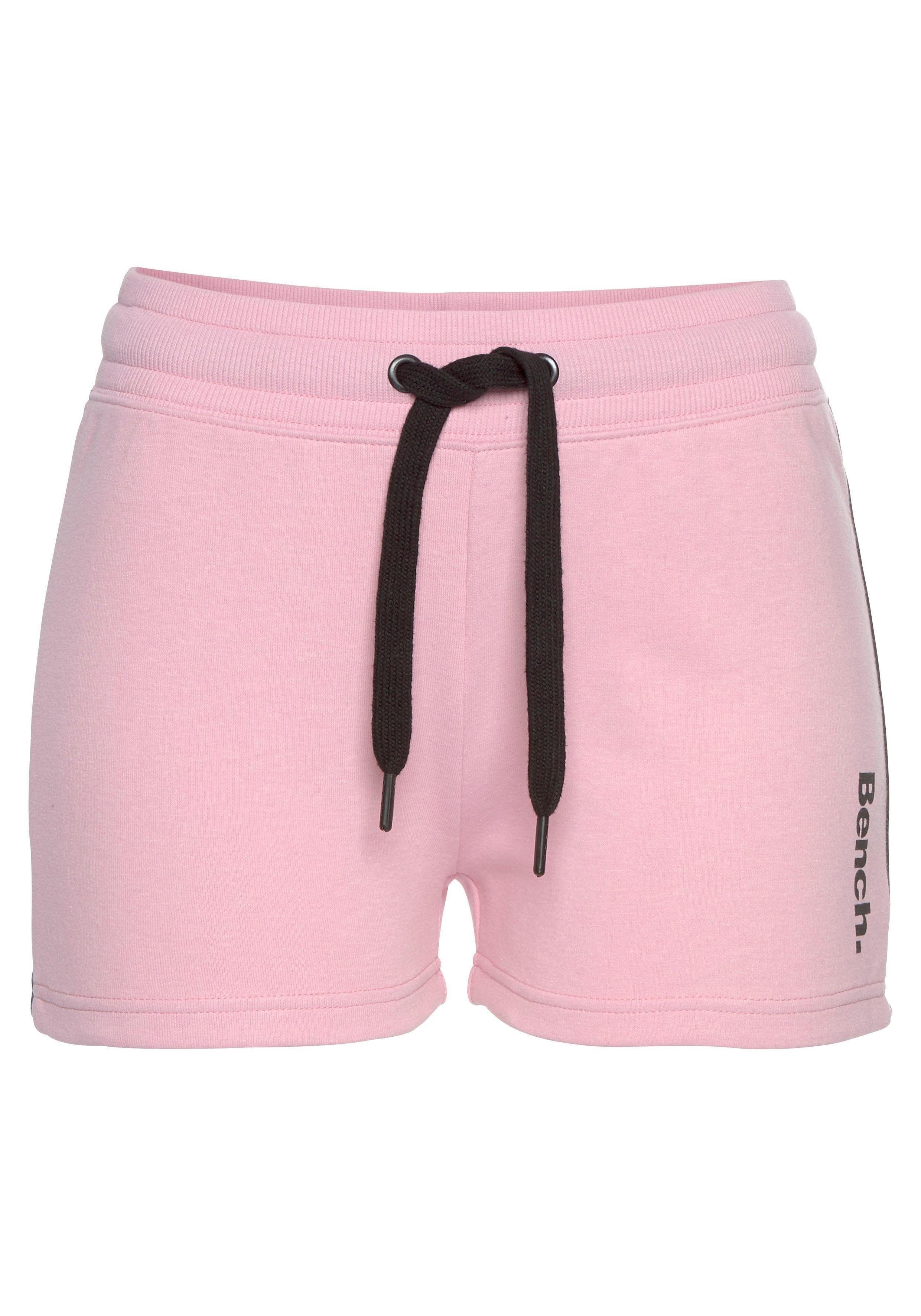 Bench. Loungewear Seitenstreifen, Relaxshorts rosa-schwarz Loungewear mit