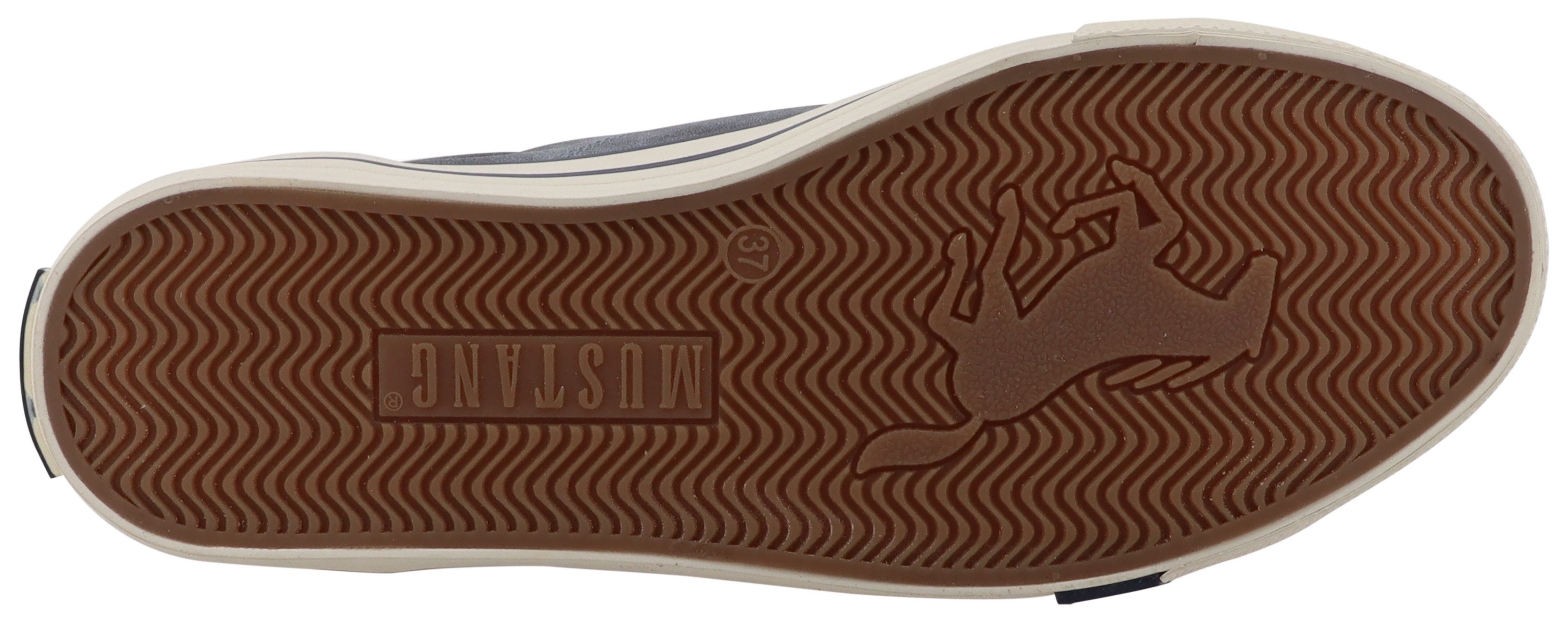 Mustang Shoes Winona Sneaker Freizeitschuh, Halbschuh, Schnürer mit Besatz im Animal-Look