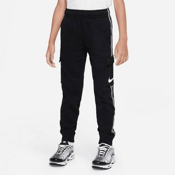 Nike Sportswear Trainingshose Jungen Cargo-Sweathose REPEAT (1-tlg)
