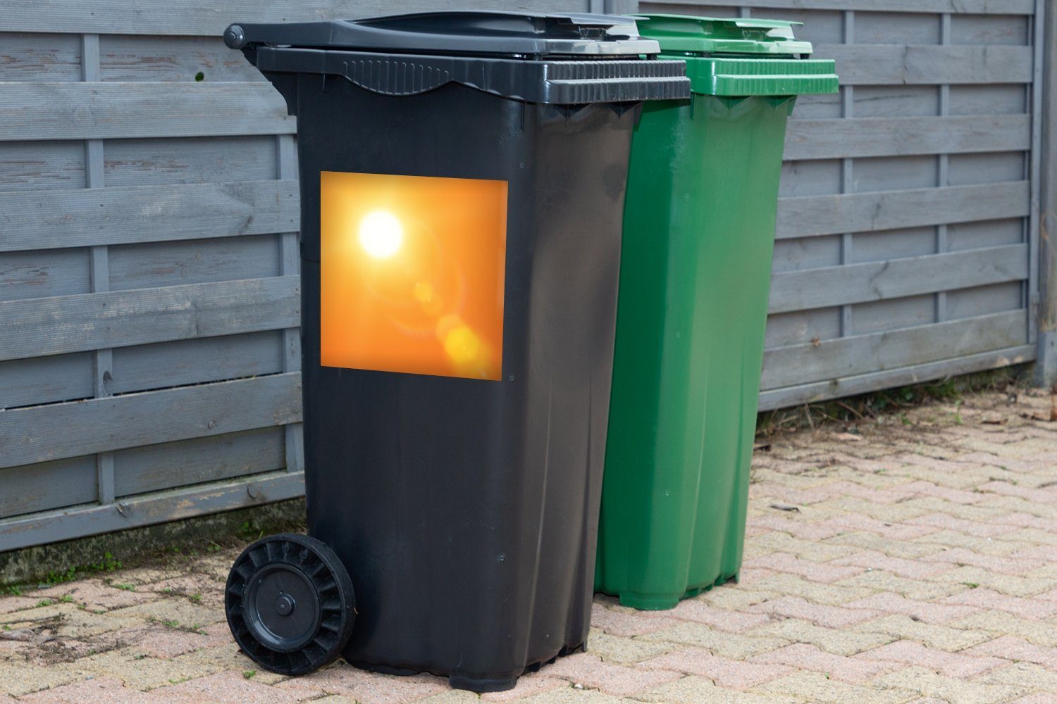 Sticker, Mülleimer-aufkleber, Abfalbehälter St), MuchoWow Container, Orangefarbenes Wandsticker Glühen Sonne (1 der Mülltonne,