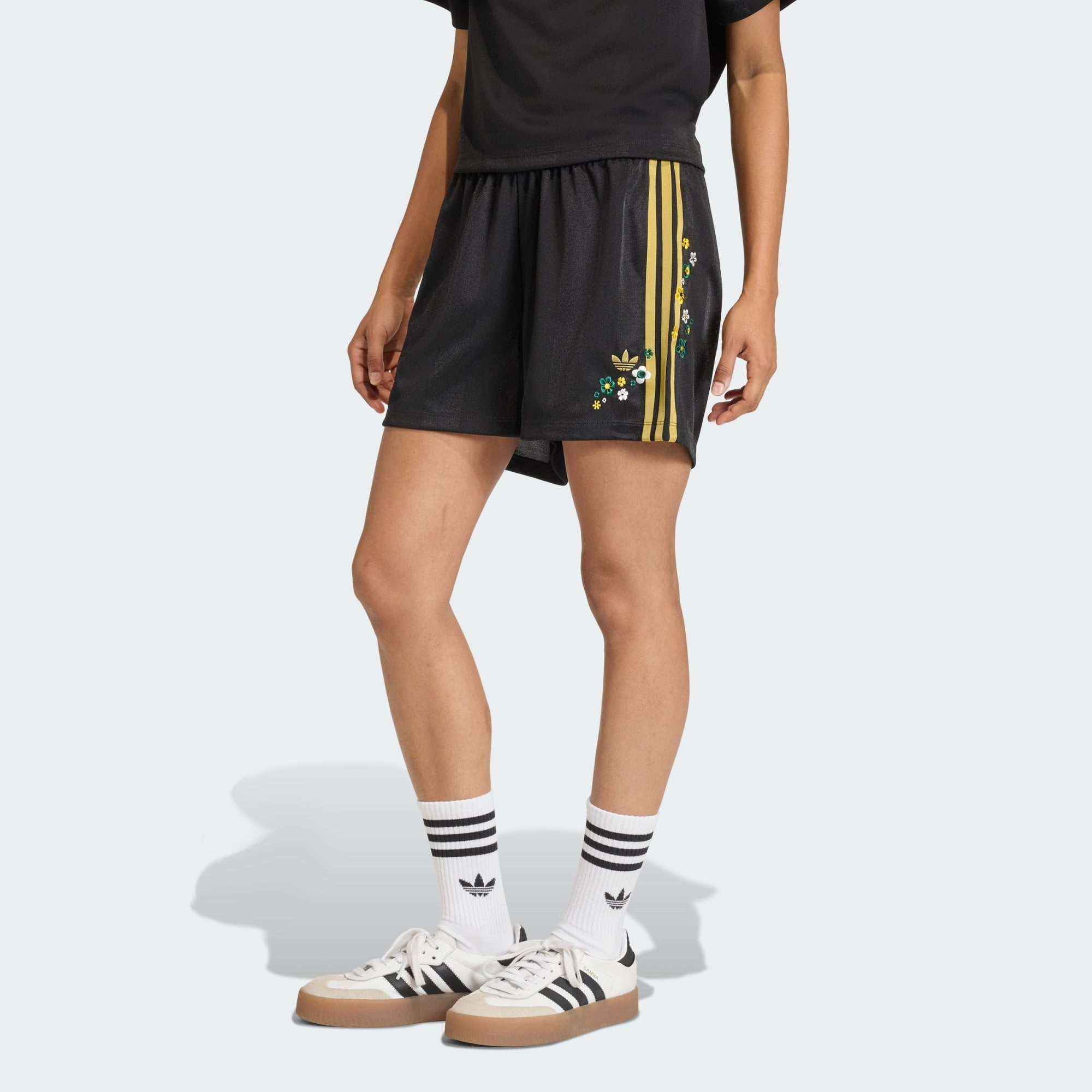 adidas Originals Shorts ADIDAS ORIGINALS X LIBERTY LONDON FIREBIRD SHORTS ( günstig online kaufen