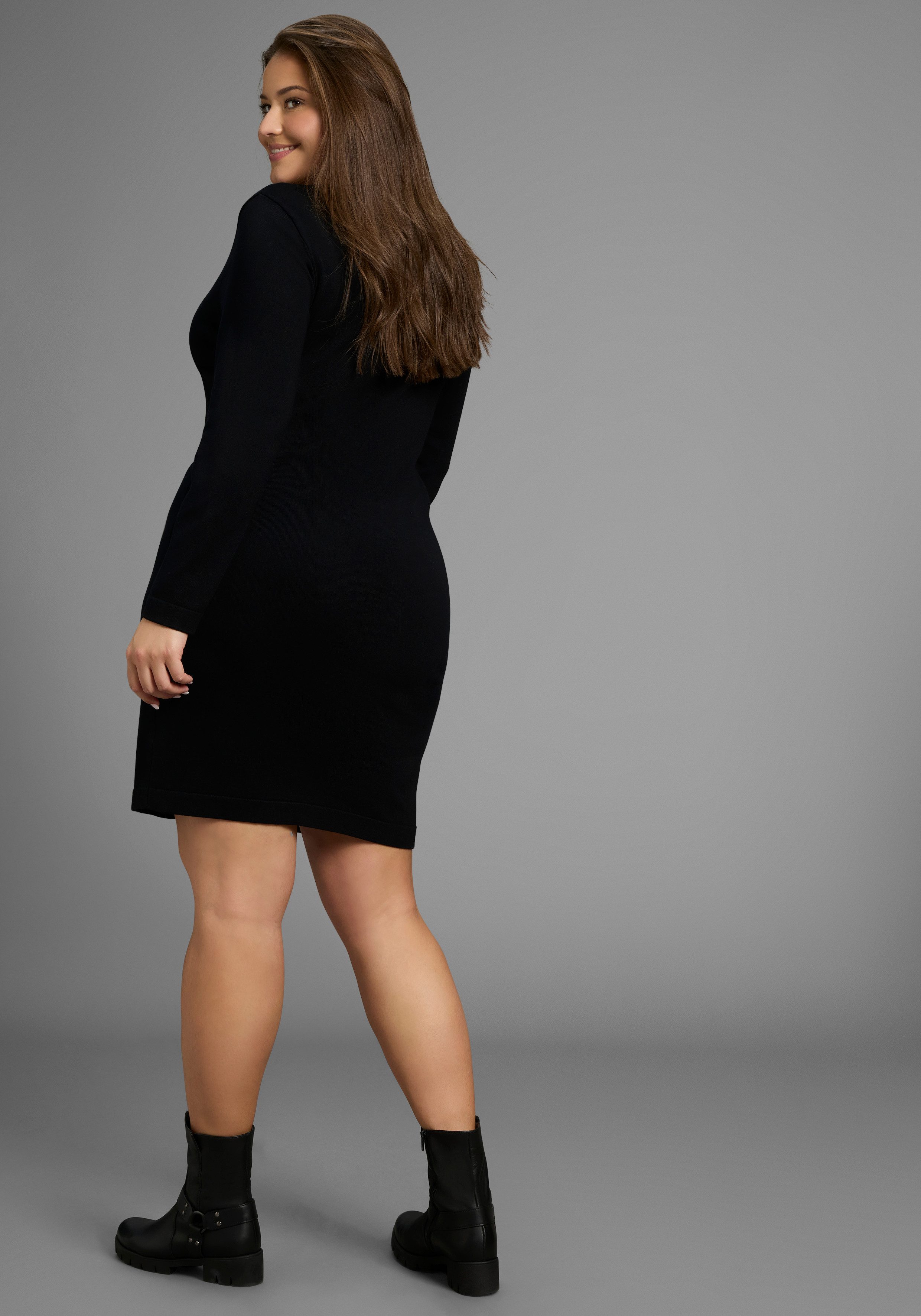 Laura Scott CURVE Strickkleid mit tiefem V-Ausschnitt aus kuschliger Viskos günstig online kaufen
