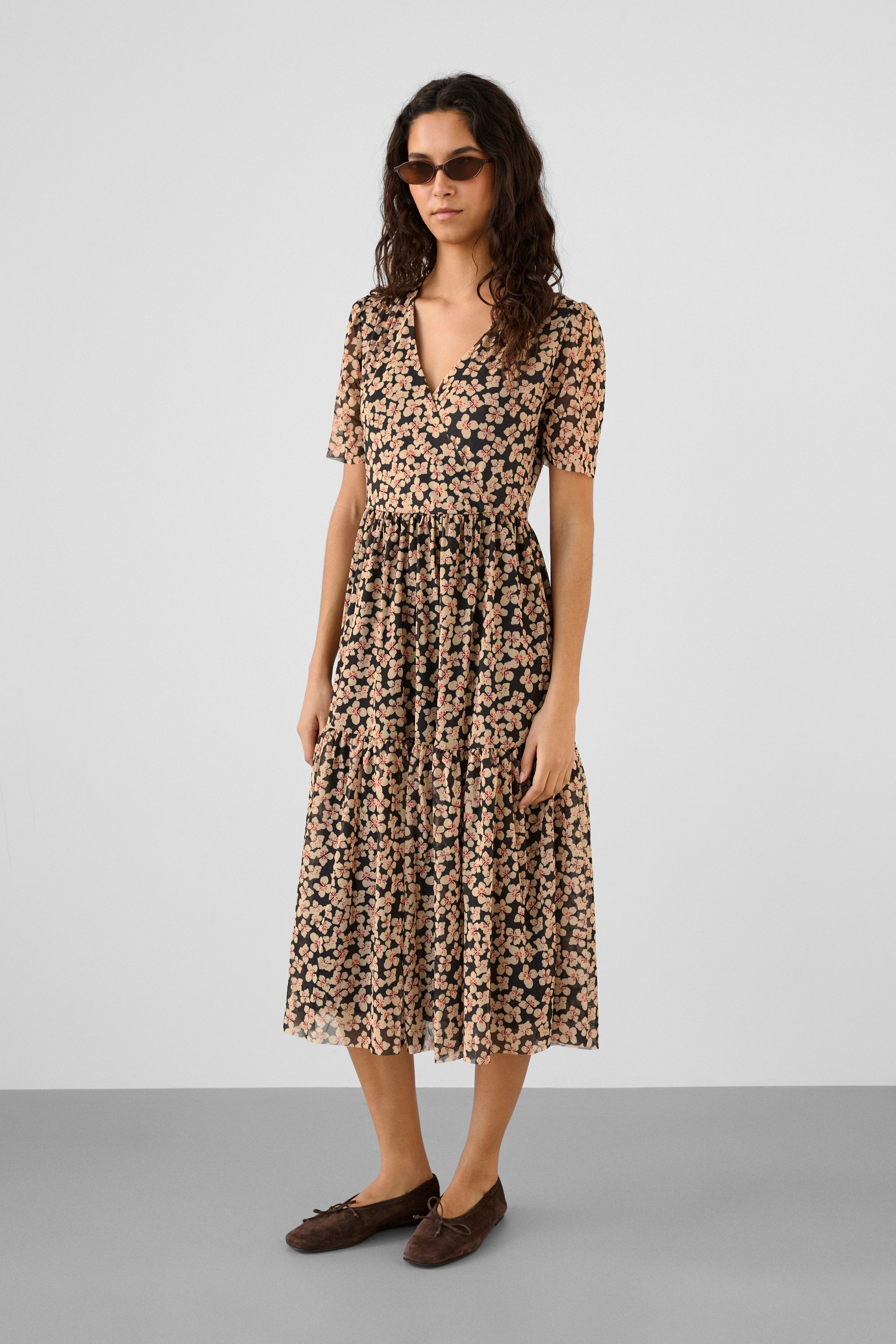 SOAKED IN LUXURY Jerseykleid Jerseykleid SLAldora