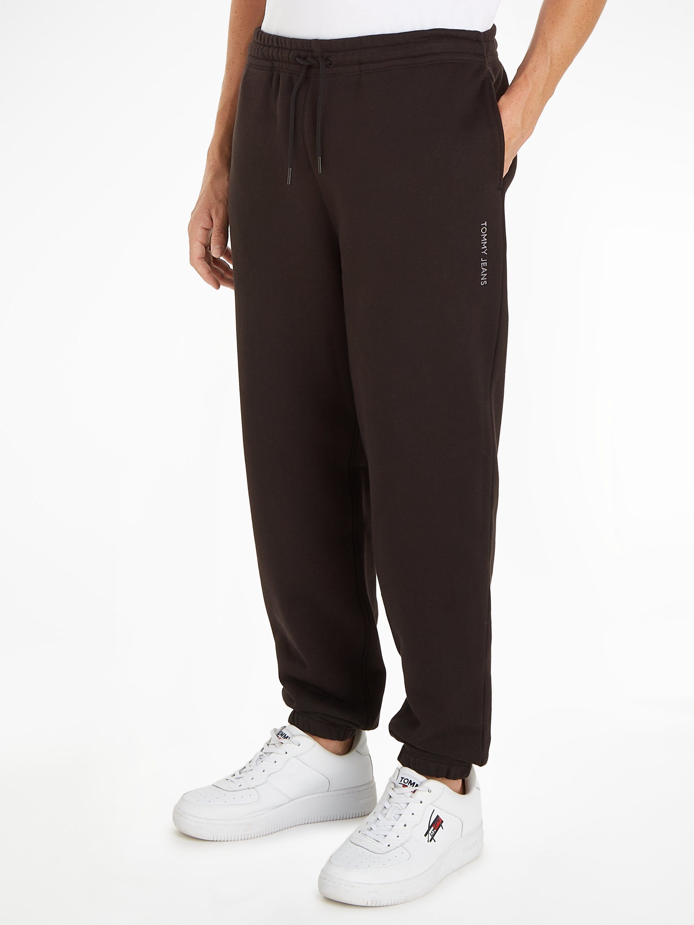 Tommy Jeans Plus Sweatpants TJM RLX NEW CLASSICS JOG EXT mit Tommy Jeans Schriftzug