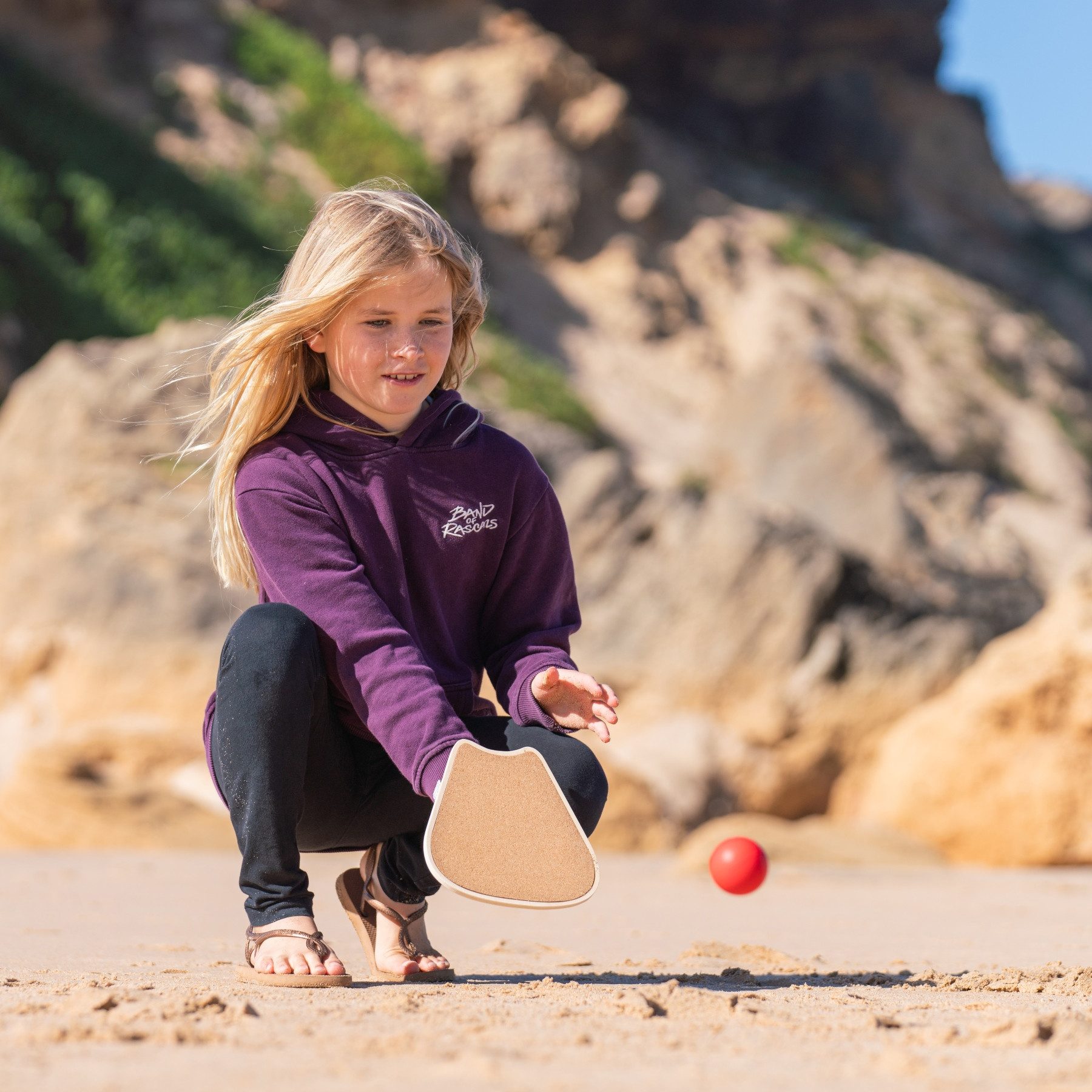 BS Toys Beachballschläger Paddle Ball Schläger Set, Outdoor-Ballspiel mit Holz-Paddles, (3-tlg), Gartenspiel, Strandspiel / Ideal für Kleinkinder und die ganze Familie